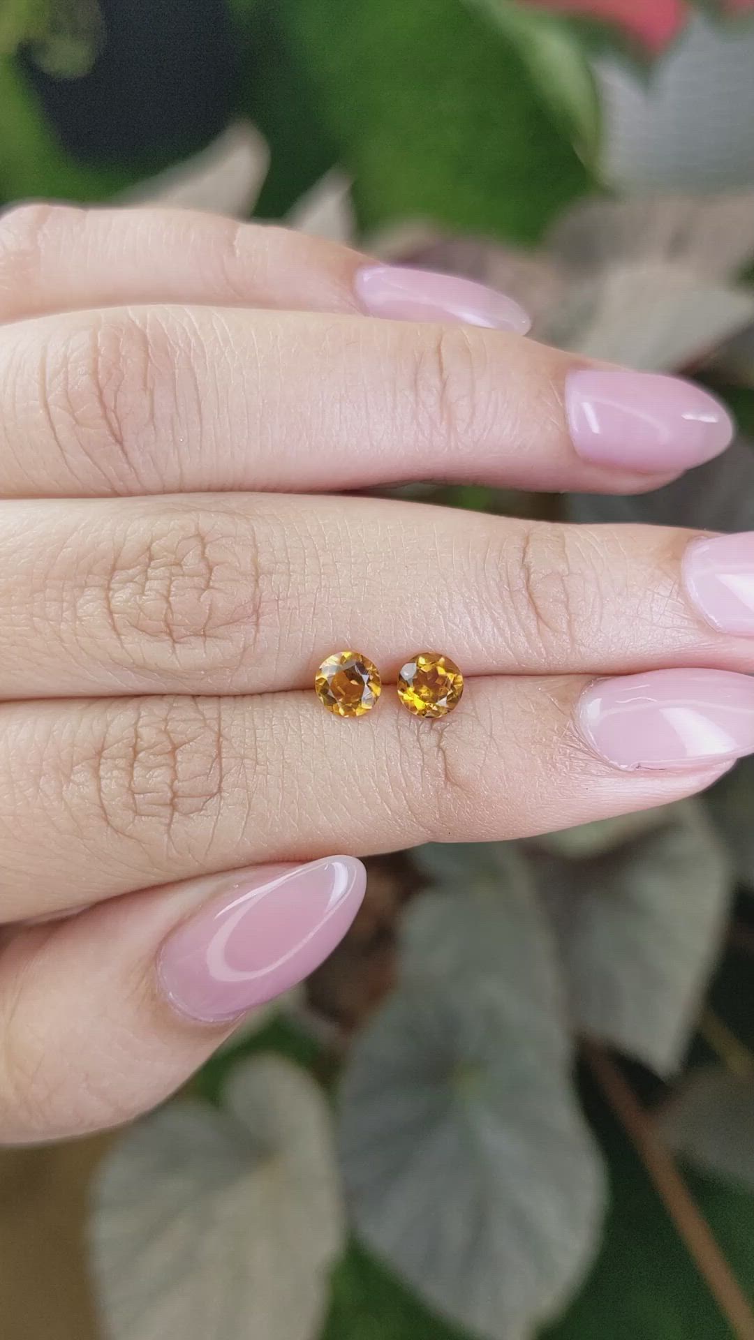 0.91&nbsp;Ct.Tw.Total Carat Weight Yellowish Orange Madeira Citrine Pair from Brazil Size Video
