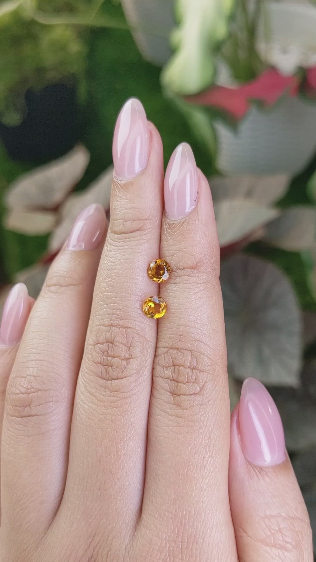 0.91&nbsp;Ct.Tw.Total Carat Weight Yellowish Orange Madeira Citrine Pair from Brazil Size Video