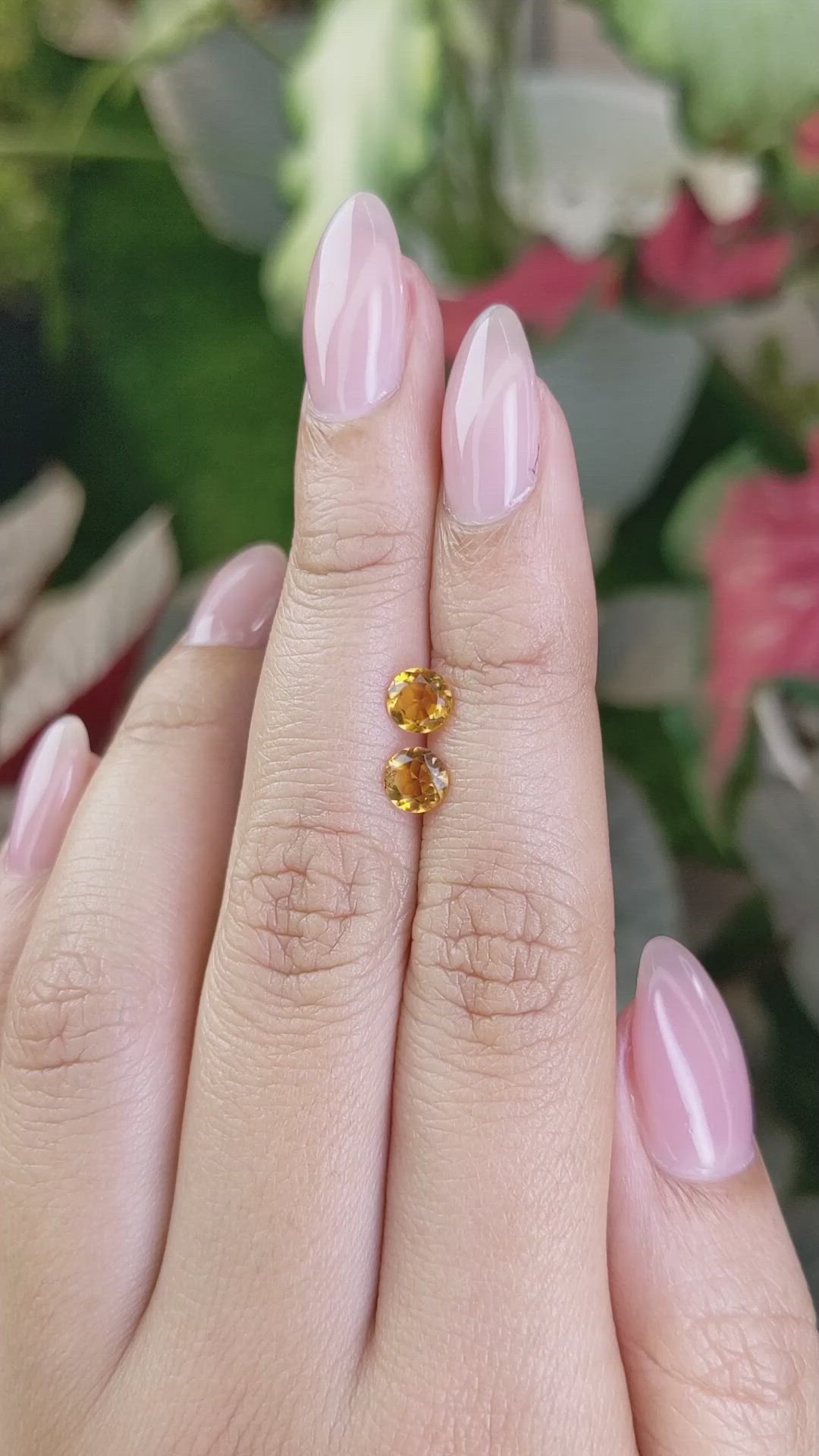 0.82&nbsp;Ct.Tw.Total Carat Weight Yellowish Orange Madeira Citrine Pair from Brazil Size Video