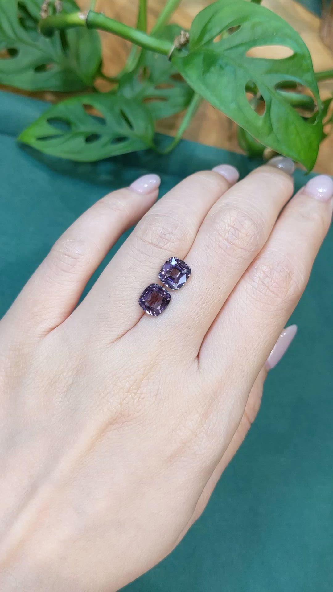 4.05&nbsp;Ct.Tw.Total Carat Weight Purplish Grey Spinel Pair from Burma (Myanmar) Size Video