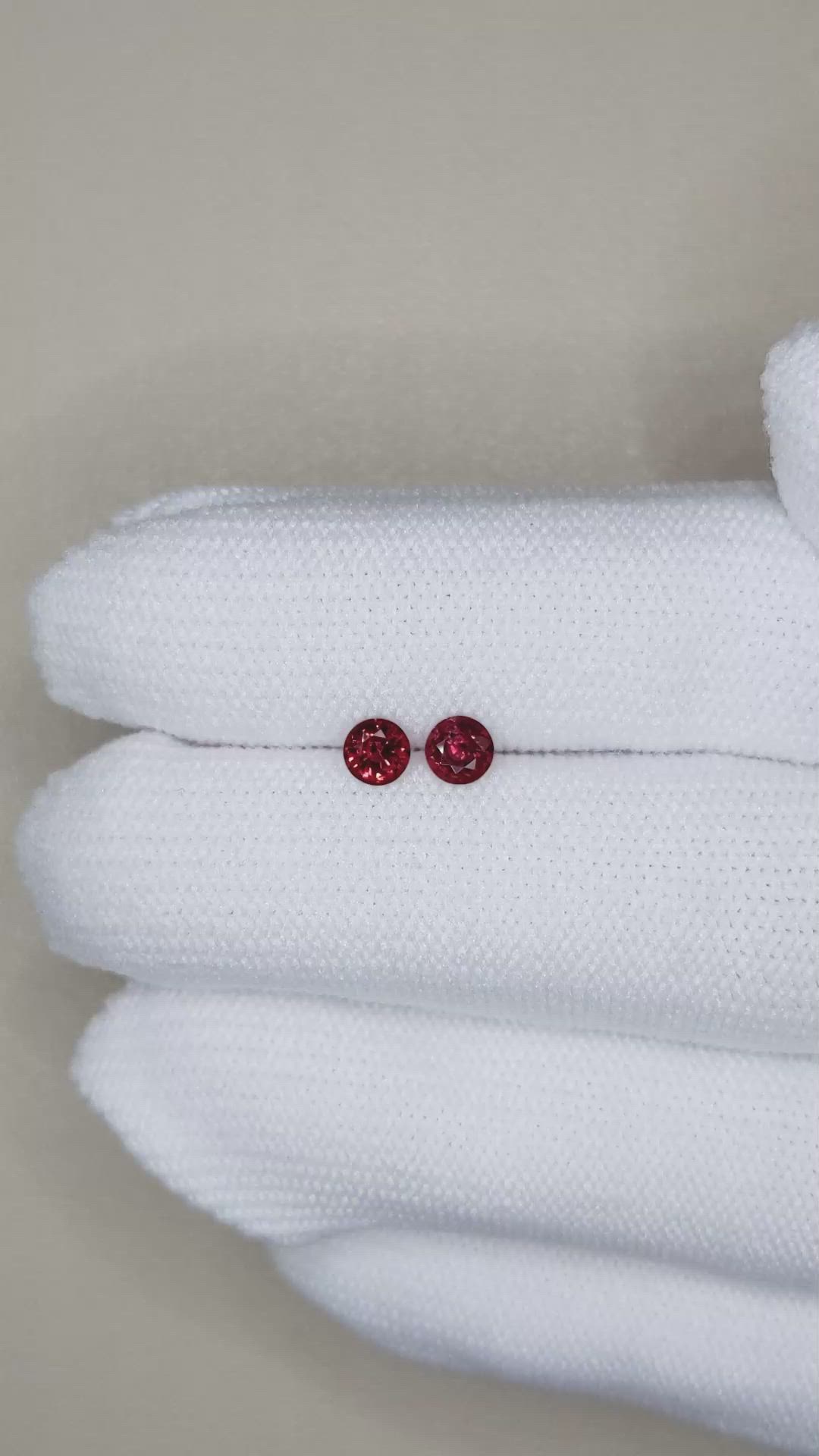 0.55&nbsp;Ct.Tw.Total Carat Weight Purplish Red Spinel Pair from Burma (Myanmar) Size Video