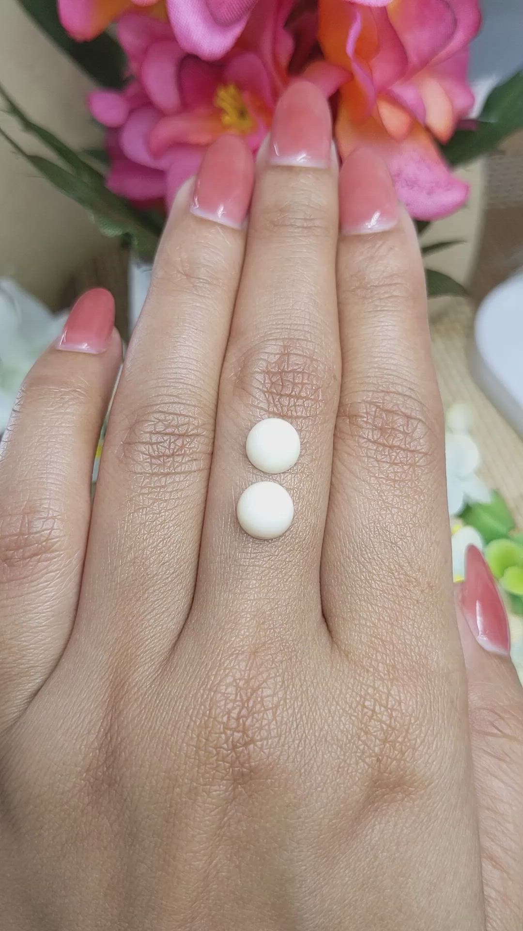 3.72&nbsp;Ct.Tw.Total Carat Weight Salmon and White Cabochon Coral Pair from Italy Size Video
