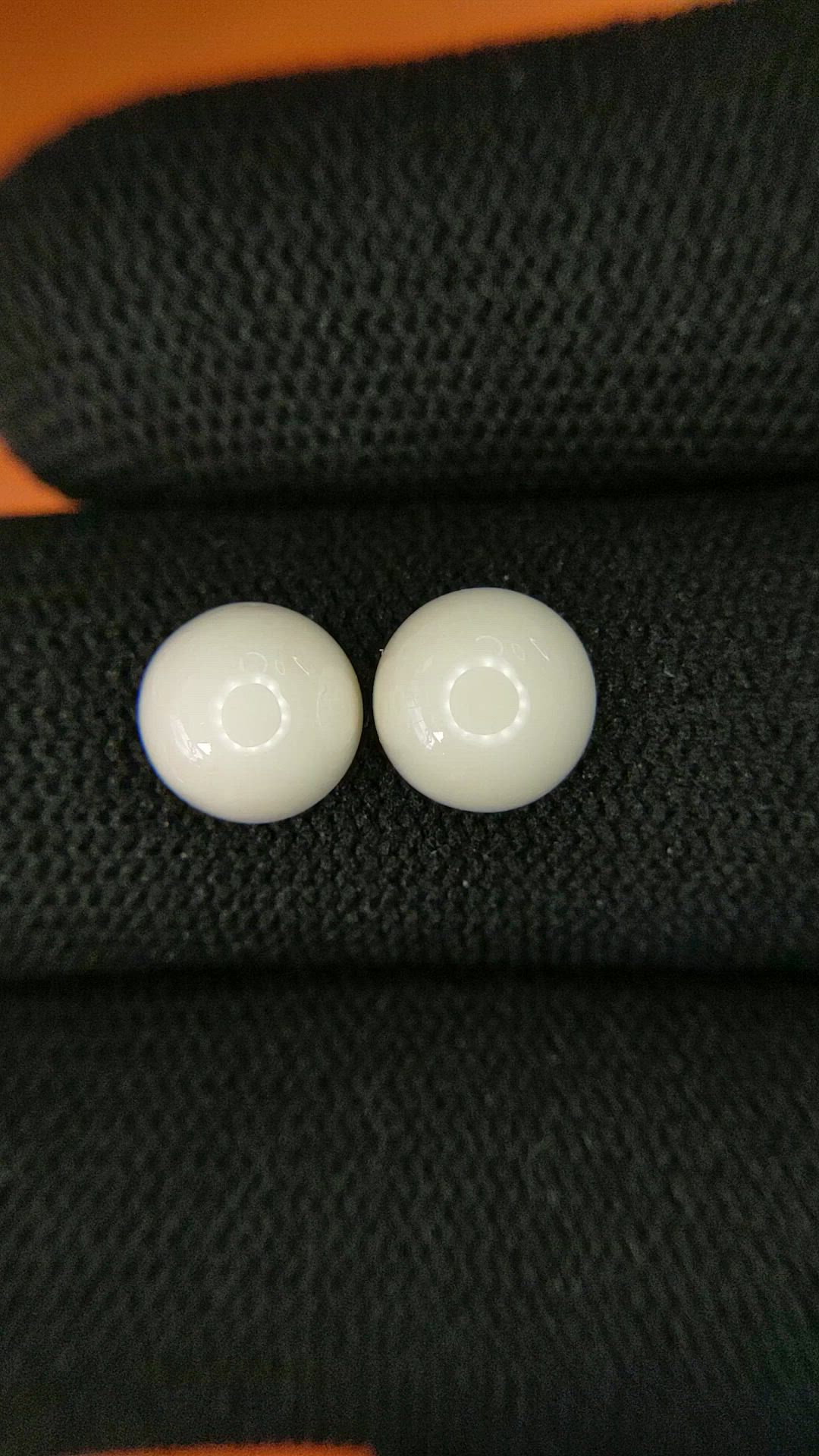3.87&nbsp;Ct.Tw.Total Carat Weight Salmon and White Cabochon Coral Pair from Italy Size Video