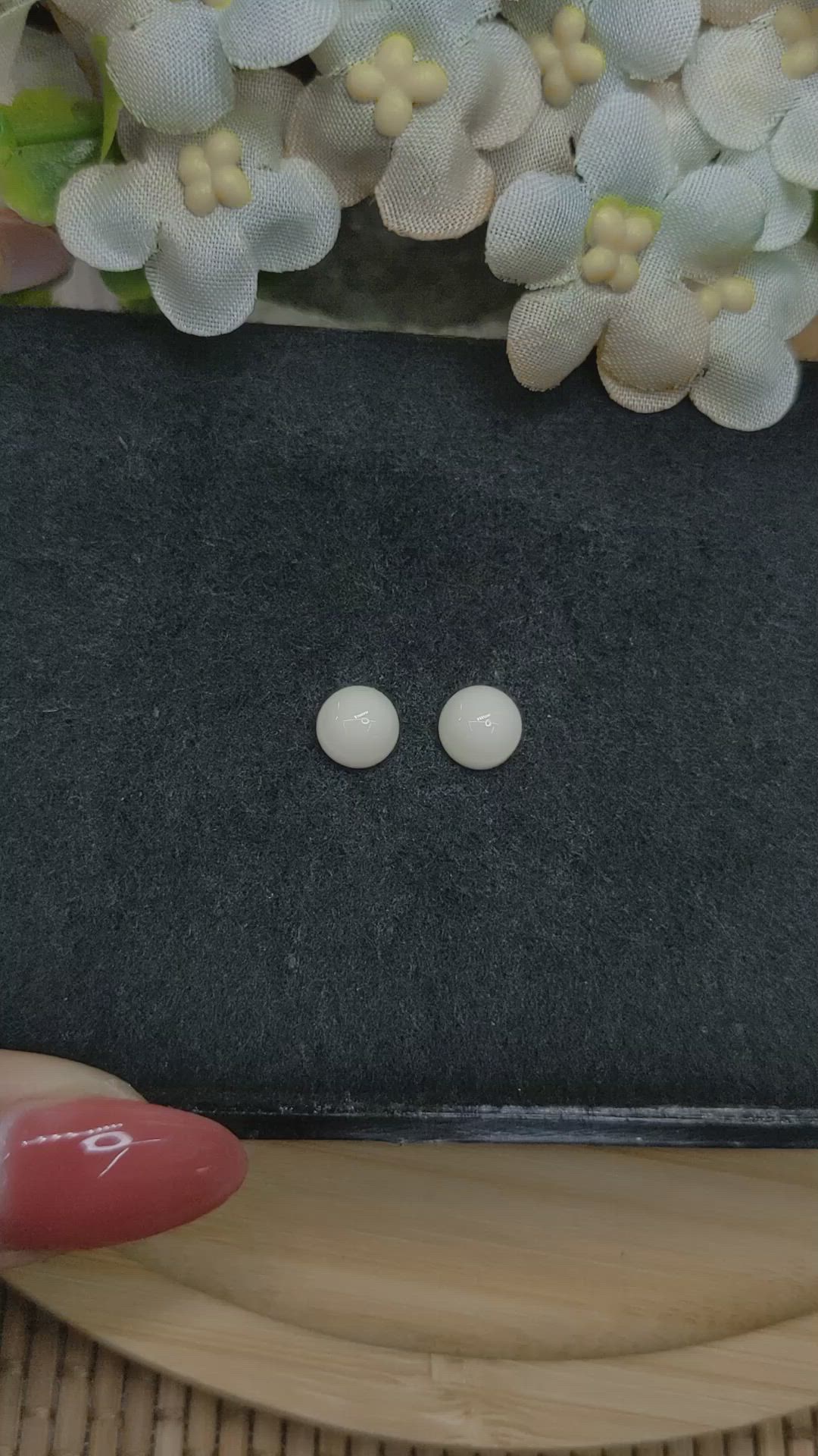 3.22&nbsp;Ct.Tw.Total Carat Weight Salmon and White Cabochon Coral Pair from Italy Size Video