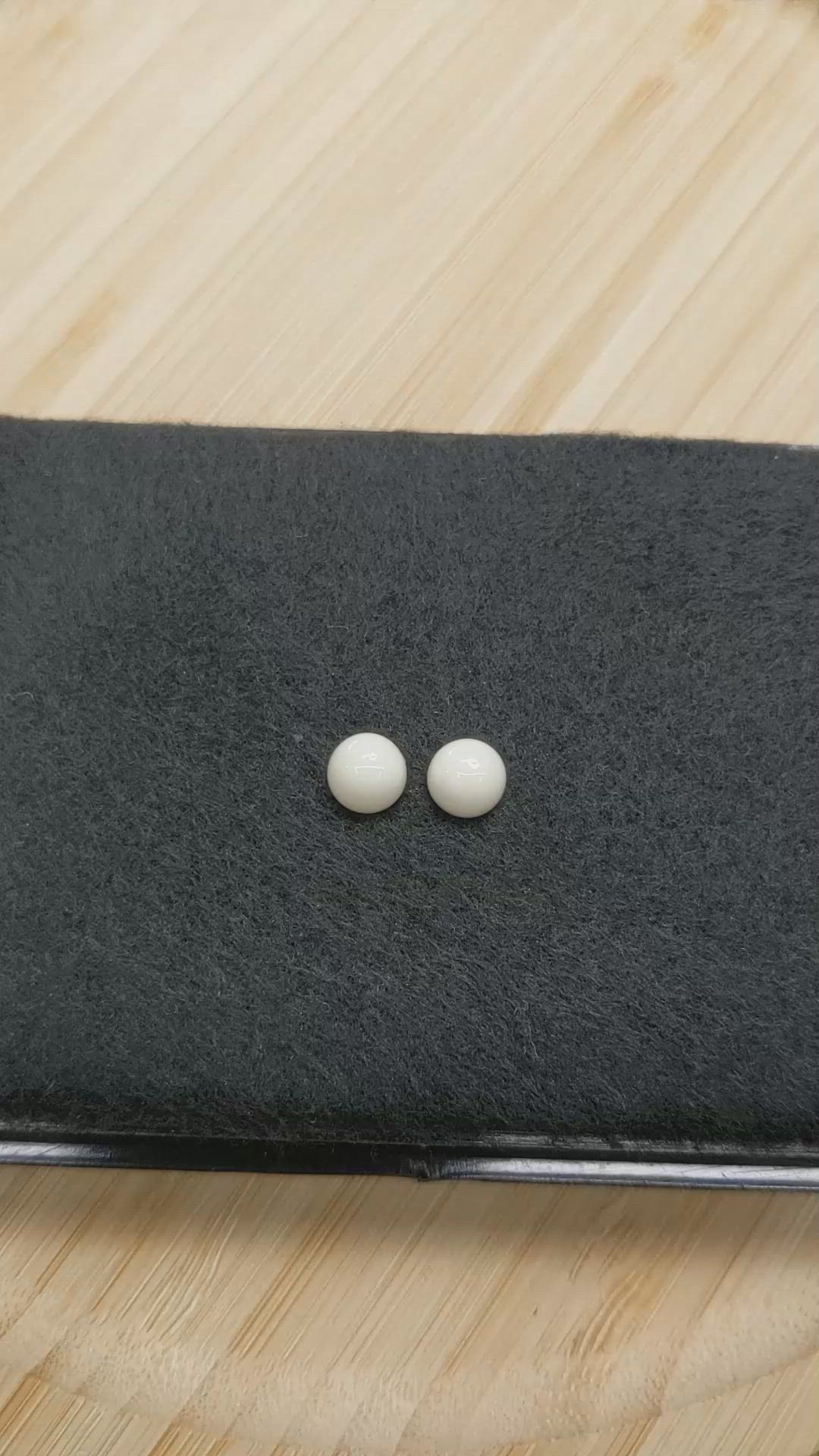 3.53&nbsp;Ct.Tw.Total Carat Weight Salmon and White Cabochon Coral Pair from Italy Size Video