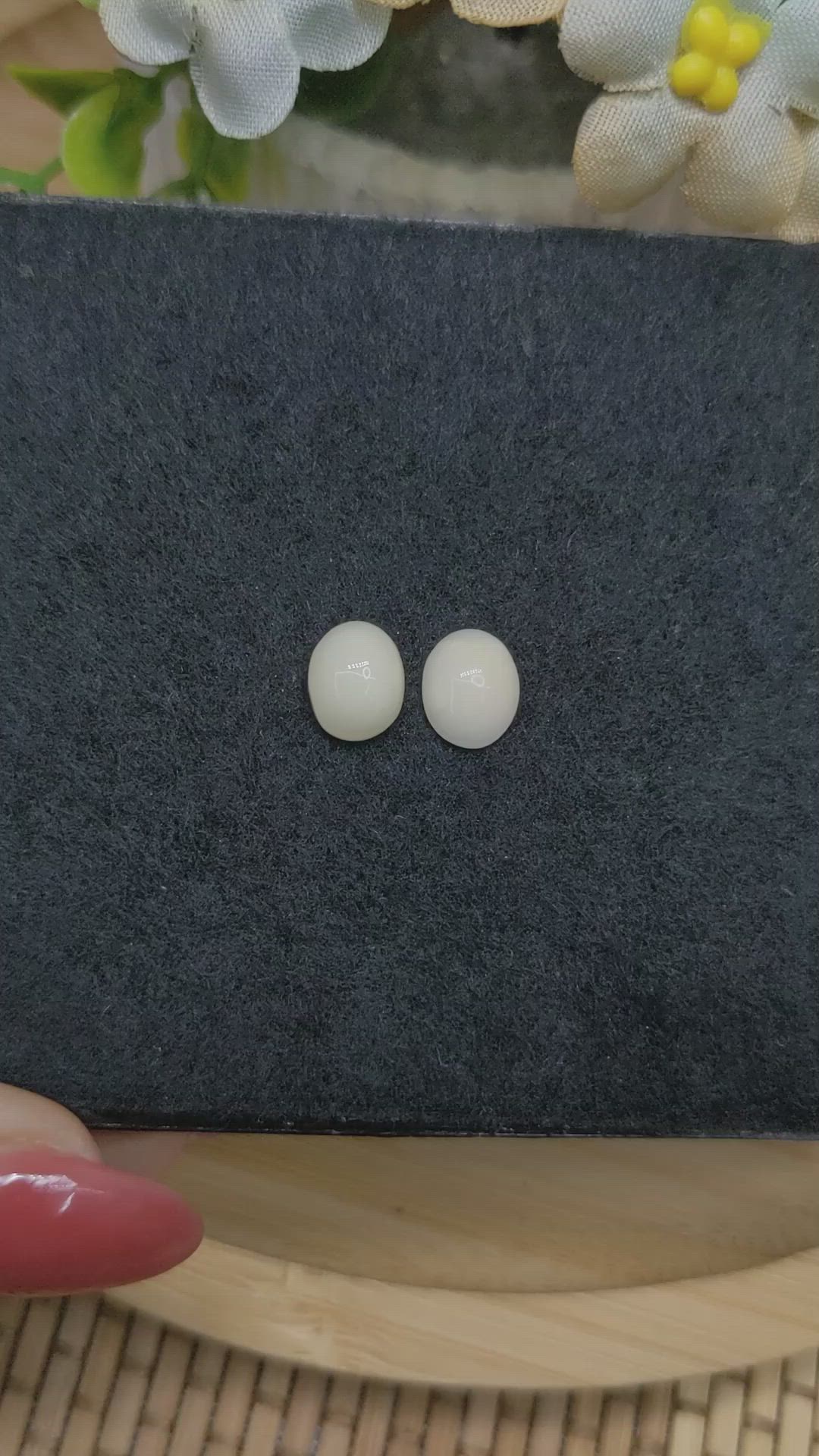 3.10&nbsp;Ct.Tw.Total Carat Weight Salmon and White Cabochon Coral Pair from Italy Size Video