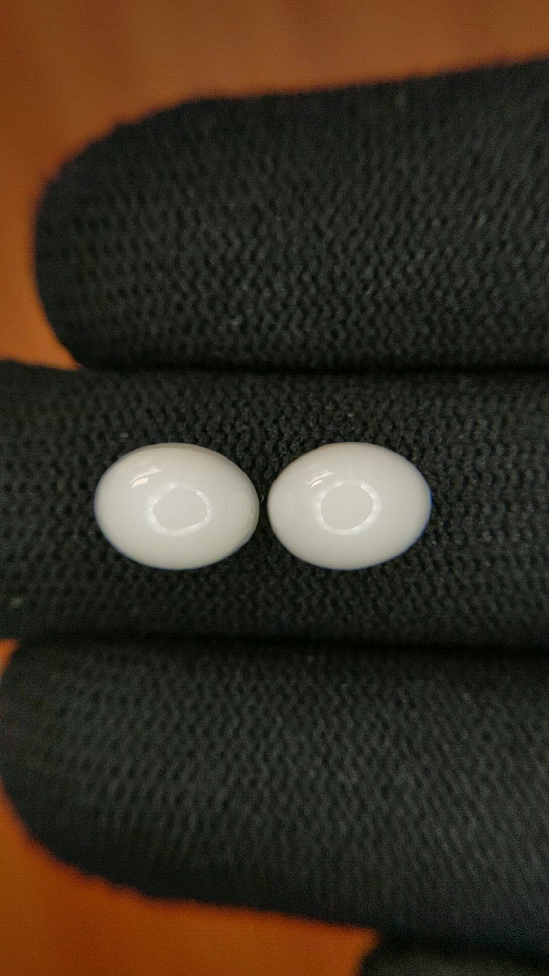 4.22&nbsp;Ct.Tw.Total Carat Weight Salmon and White Cabochon Coral Pair from Italy Size Video