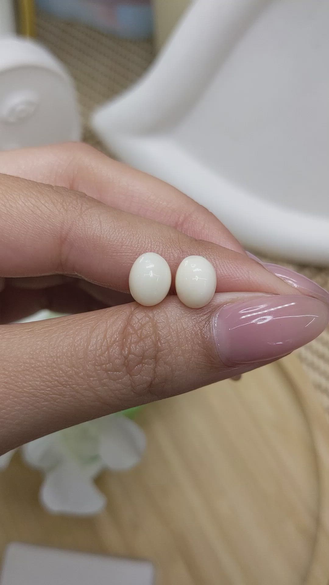 4.28 Ct.Tw.Total Carat Weight Salmon and White Cabochon Coral Pair from Italy Size Video
