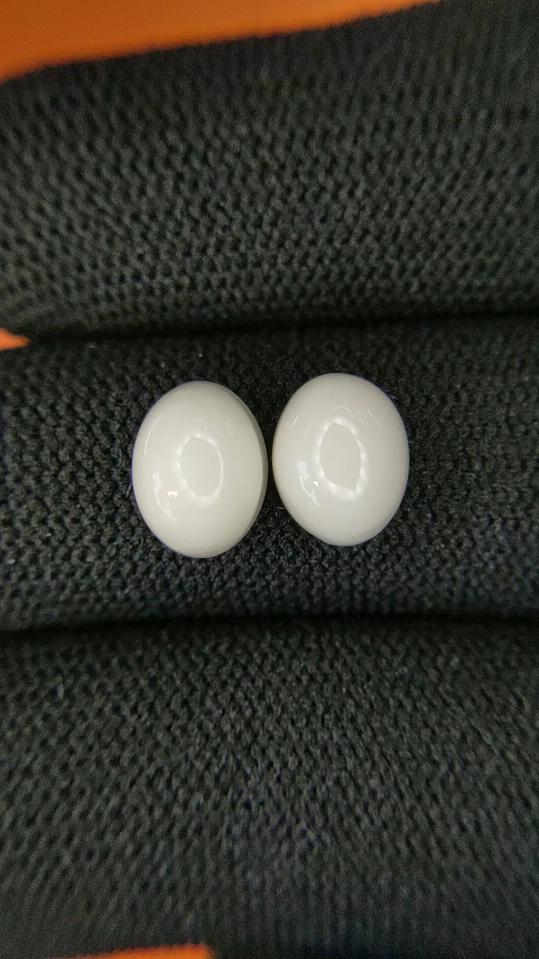 4.78&nbsp;Ct.Tw.Total Carat Weight Salmon and White Cabochon Coral Pair from Italy Size Video