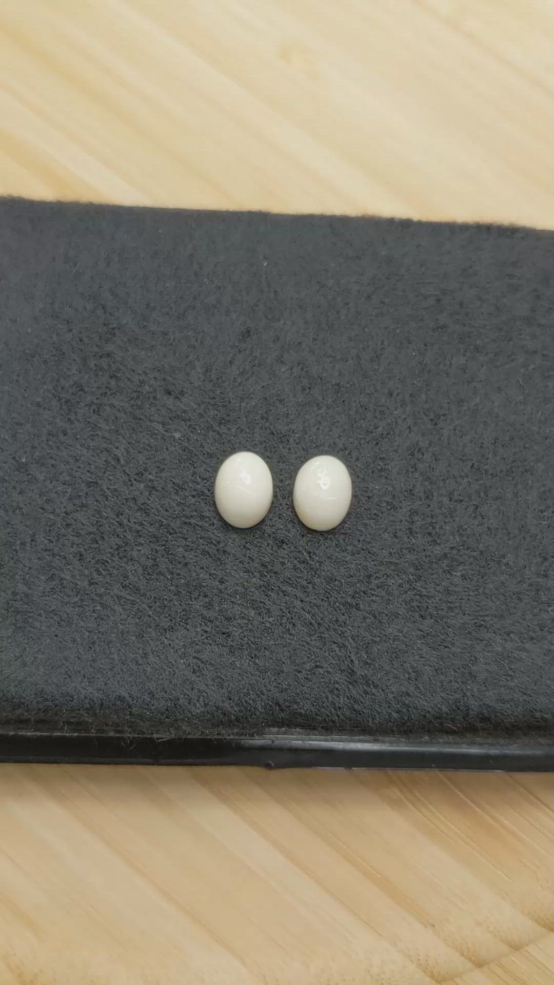 4.30 Ct.Tw.Total Carat Weight Salmon and White Cabochon Coral Pair from Italy Size Video
