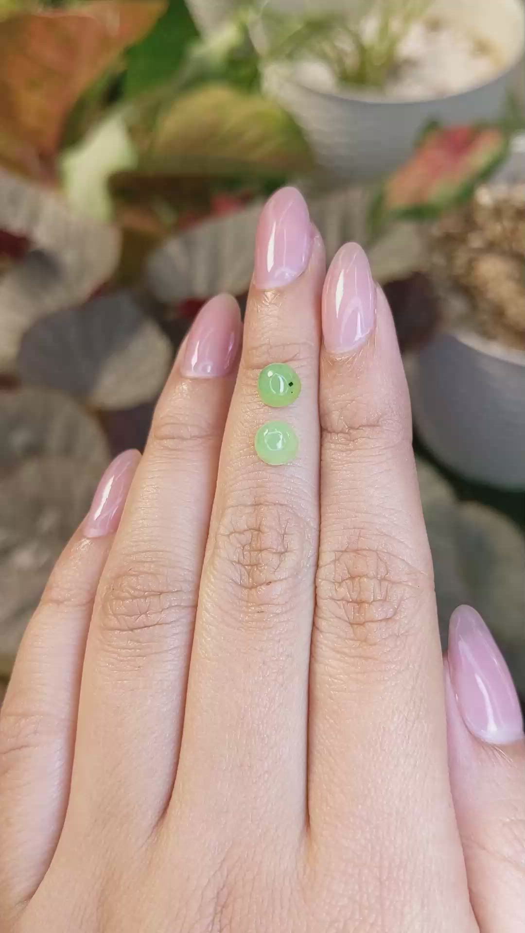 2.81&nbsp;Ct.Tw.Total Carat Weight Green Cabochon Jade Pair from Burma (Myanmar) Size Video