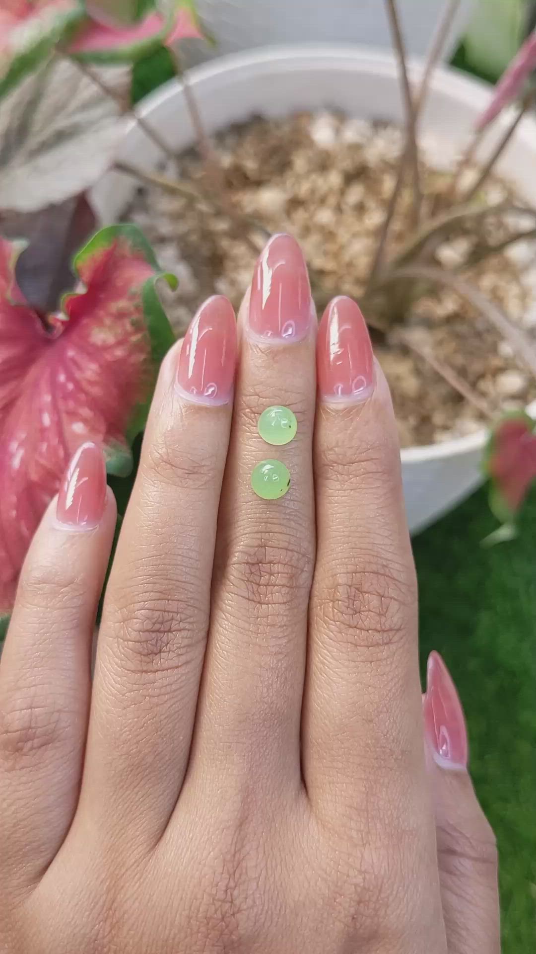 2.68&nbsp;Ct.Tw.Total Carat Weight Green Cabochon Jade Pair from Burma (Myanmar) Size Video