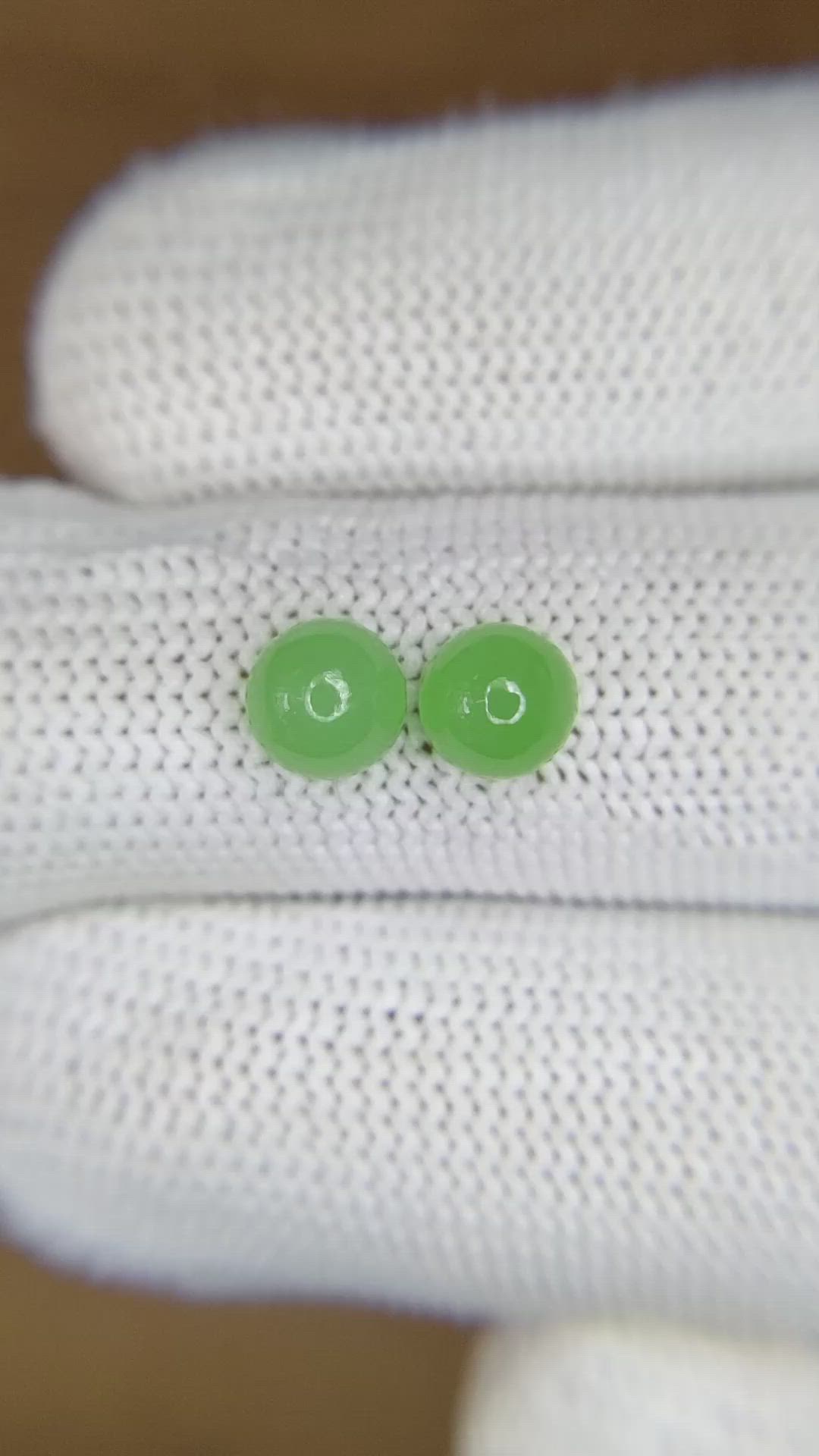 2.69 Ct.Tw.Total Carat Weight Green Cabochon Jade Pair from Burma (Myanmar) Size Video