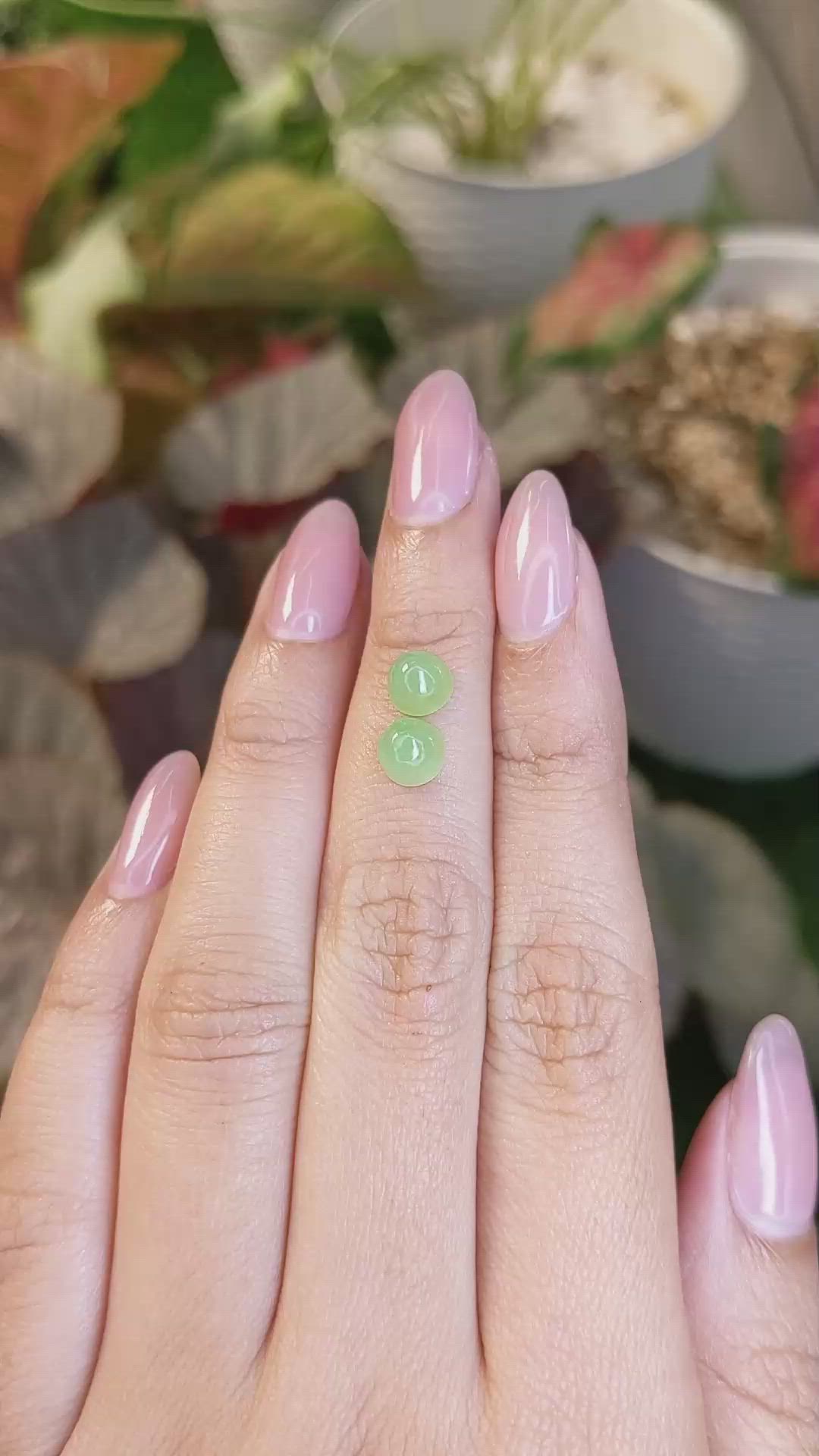 2.67&nbsp;Ct.Tw.Total Carat Weight Green Cabochon Jade Pair from Burma (Myanmar) Size Video