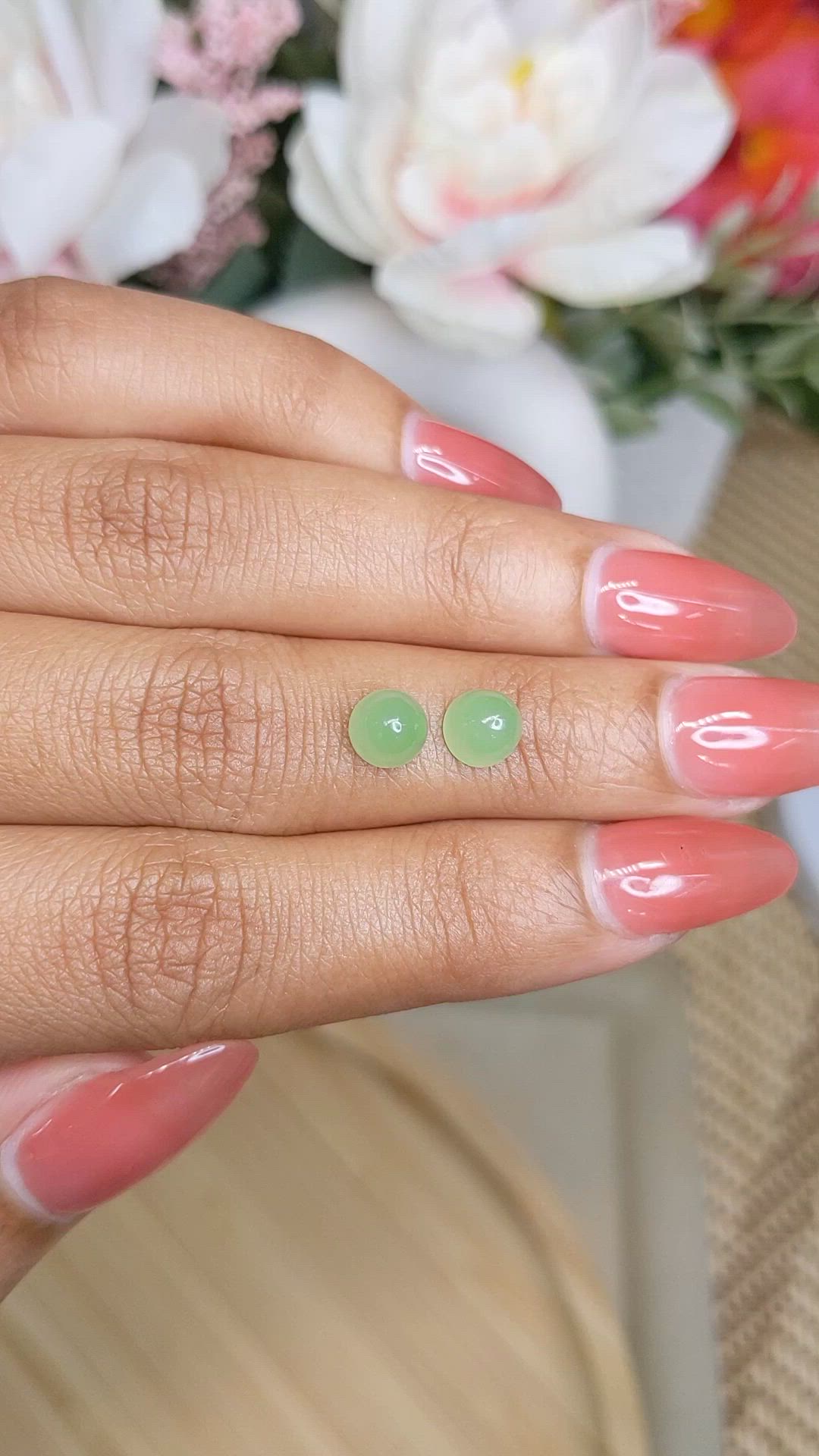 2.75&nbsp;Ct.Tw.Total Carat Weight Green Cabochon Jade Pair from Burma (Myanmar) Size Video