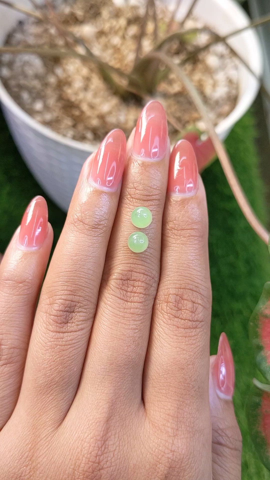 2.64&nbsp;Ct.Tw.Total Carat Weight Green Cabochon Jade Pair from Burma (Myanmar) Size Video