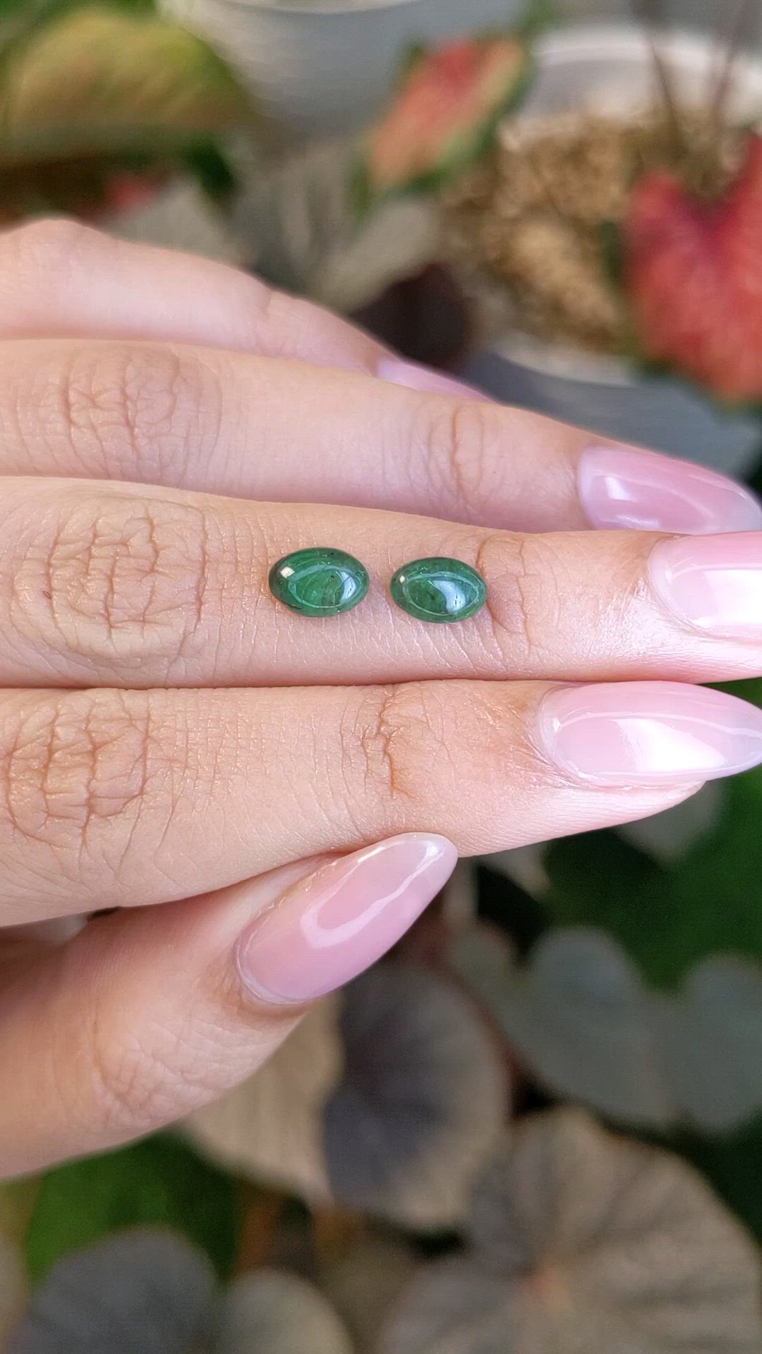 1.41&nbsp;Ct.Tw.Total Carat Weight Green Cabochon Jade Pair from Burma (Myanmar) Size Video