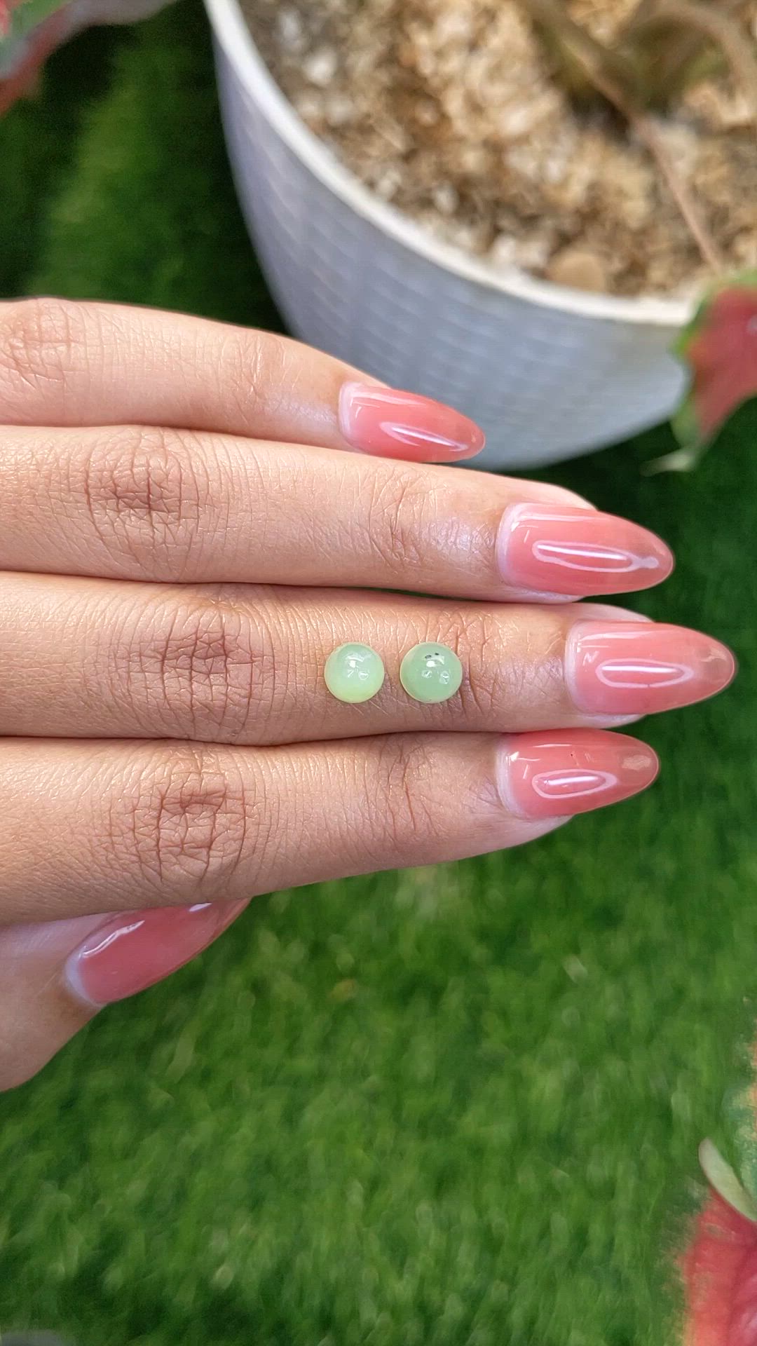 2.80&nbsp;Ct.Tw.Total Carat Weight Green Cabochon Jade Pair from Burma (Myanmar) Size Video