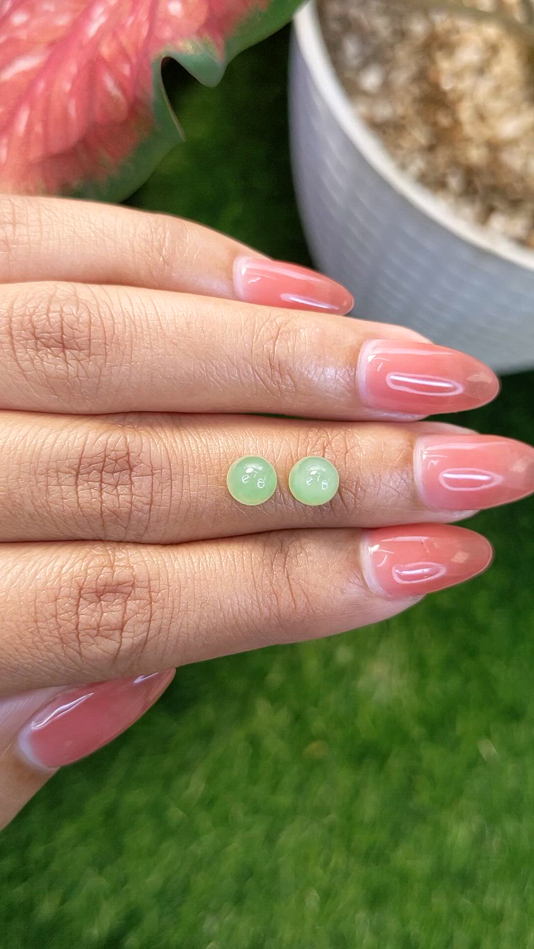 2.66&nbsp;Ct.Tw.Total Carat Weight Green Cabochon Jade Pair from Burma (Myanmar) Size Video