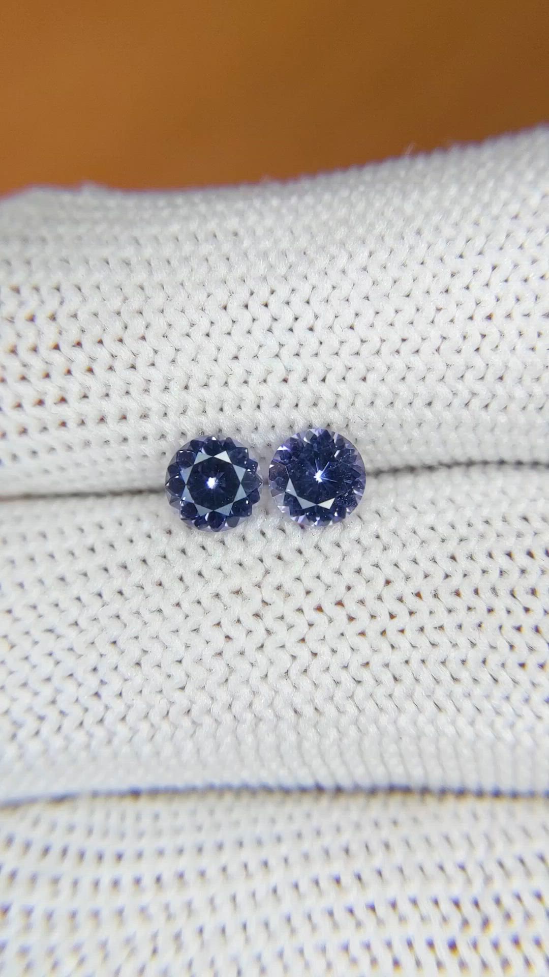 0.99&nbsp;Ct.Tw.Total Carat Weight Greyish Blue Spinel Pair from Ceylon (Sri Lanka) Size Video