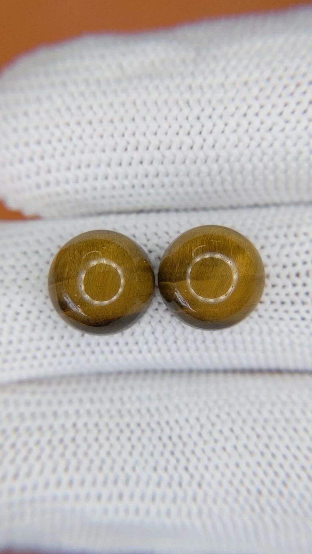 8.65&nbsp;Ct.Tw.Total Carat Weight Cabochon Tiger's Eye Pair from South Africa Size Video