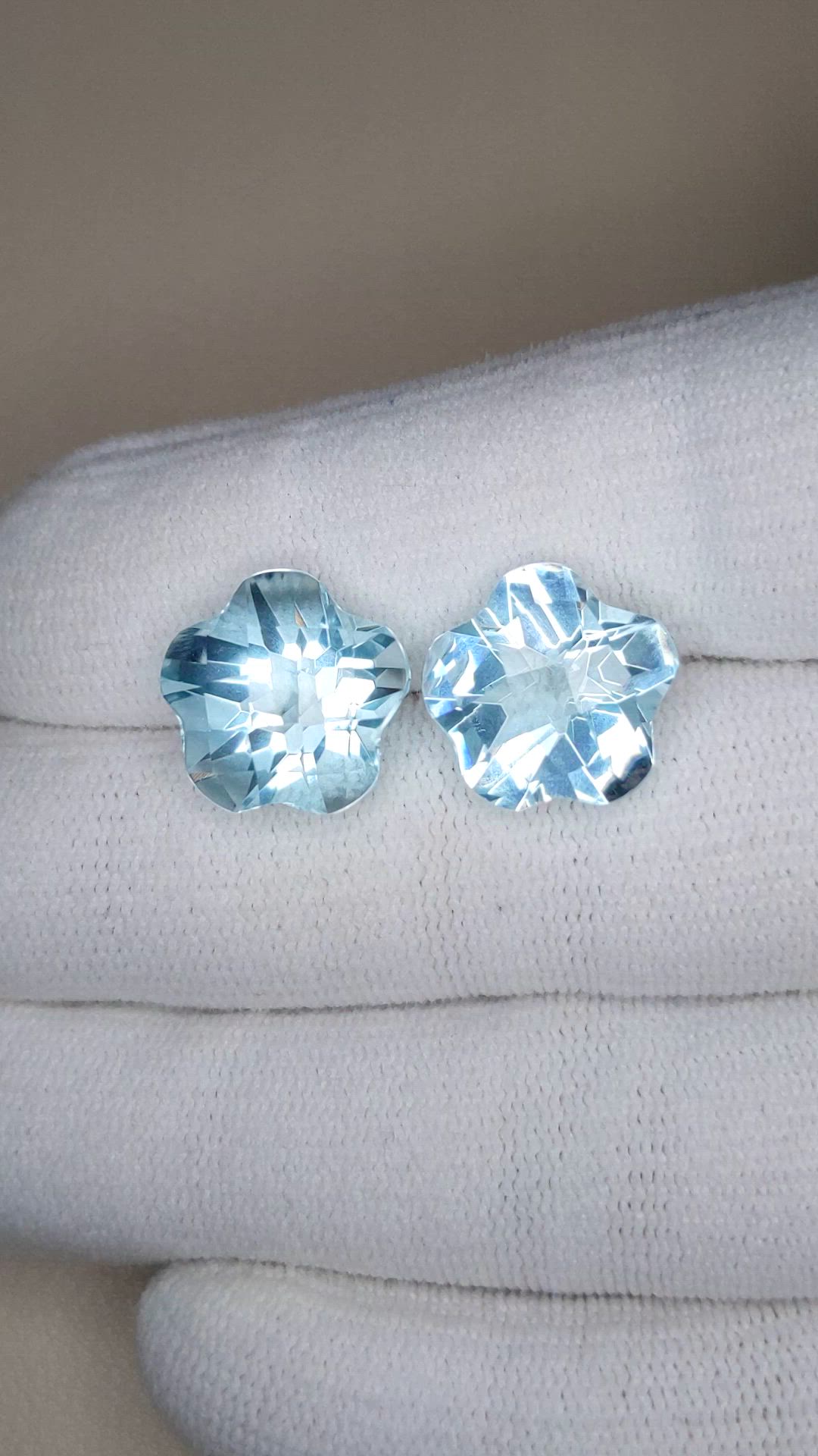 15.58&nbsp;Ct.Tw.Total Carat Weight Blue Aquamarine Pair from Brazil Size Video