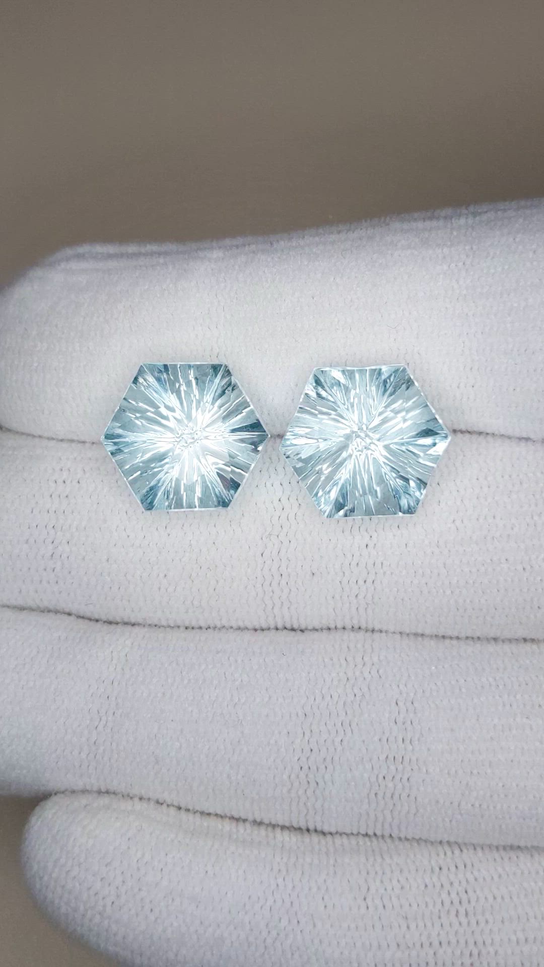 13.68&nbsp;Ct.Tw.Total Carat Weight Blue Aquamarine Pair from Brazil Size Video