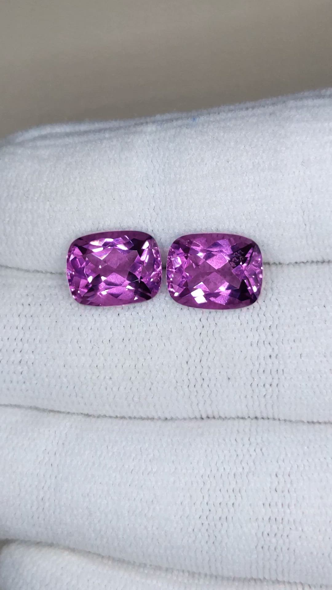 6.10&nbsp;Ct.Tw.Total Carat Weight Purple Amethyst Pair from Brazil Size Video