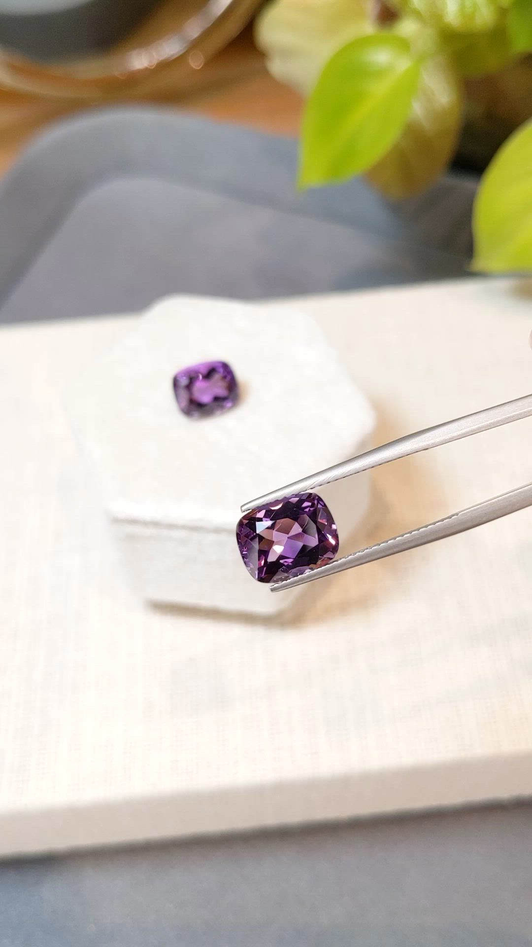6.10&nbsp;Ct.Tw.Total Carat Weight Purple Amethyst Pair from Brazil Size Video