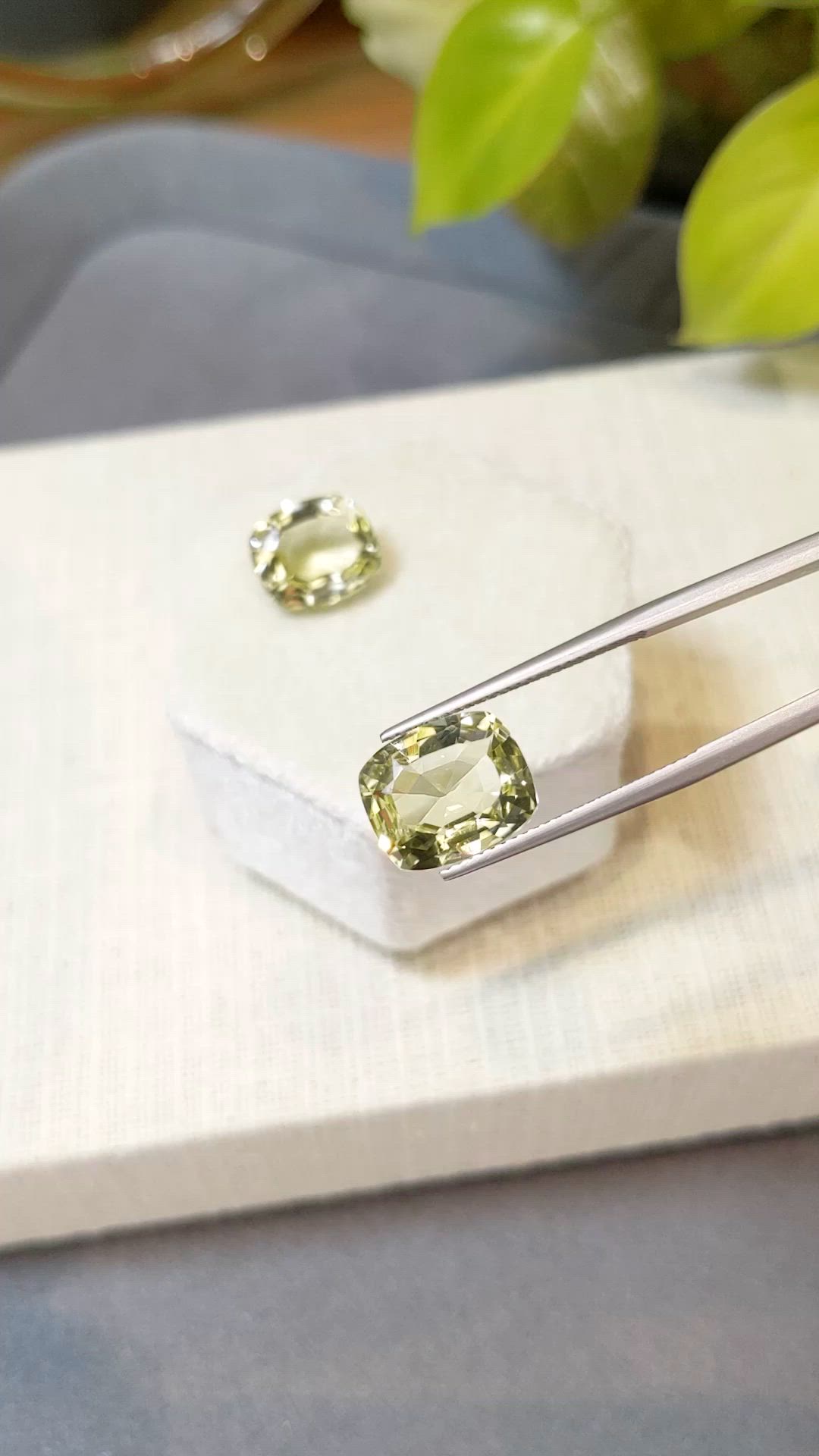 11.13&nbsp;Ct.Tw.Total Carat Weight Lemon Quartz Pair from Brazil Size Video