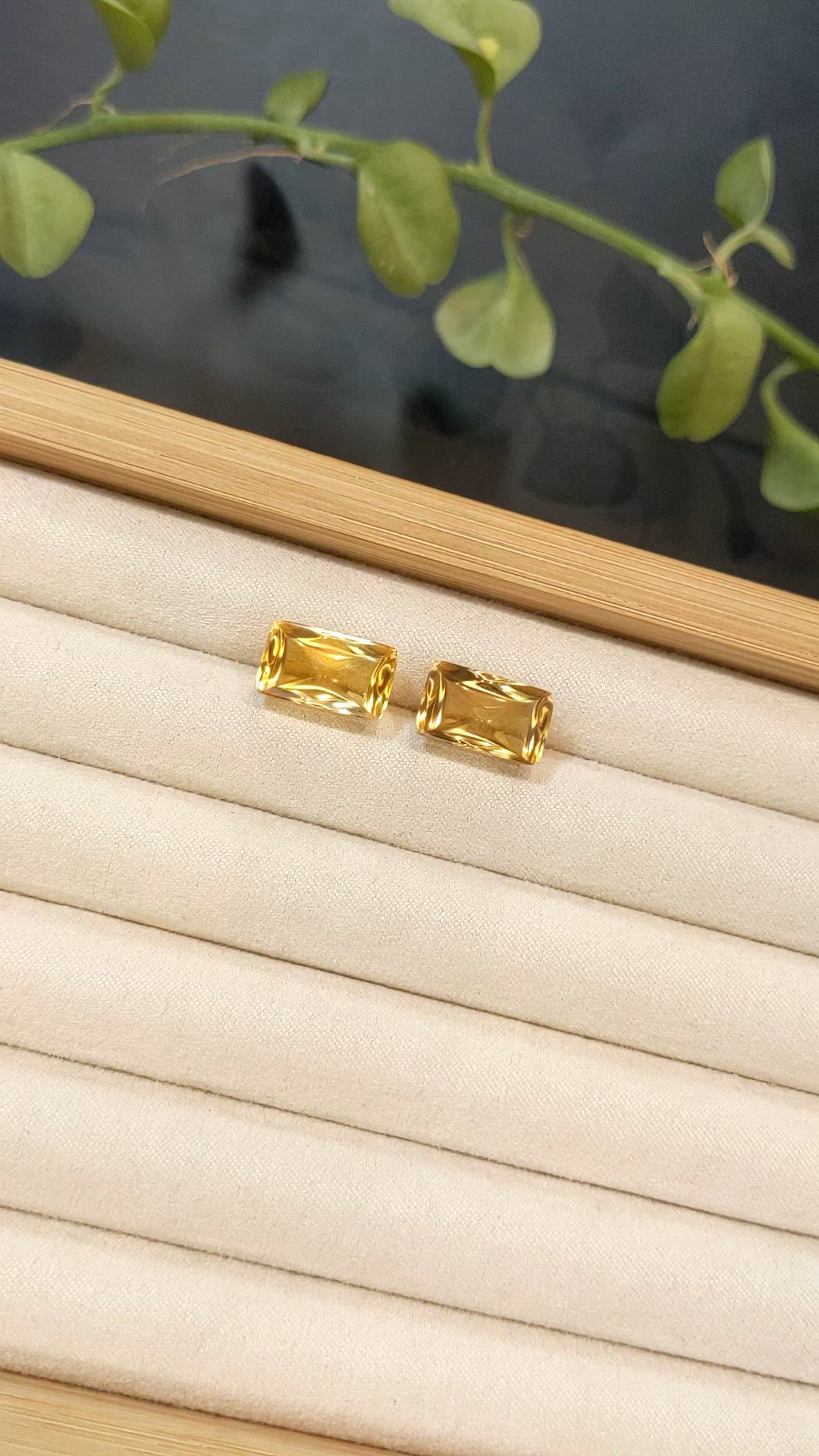 14.33&nbsp;Ct.Tw.Total Carat Weight Yellow Cabochon Citrine Pair from Brazil Size Video