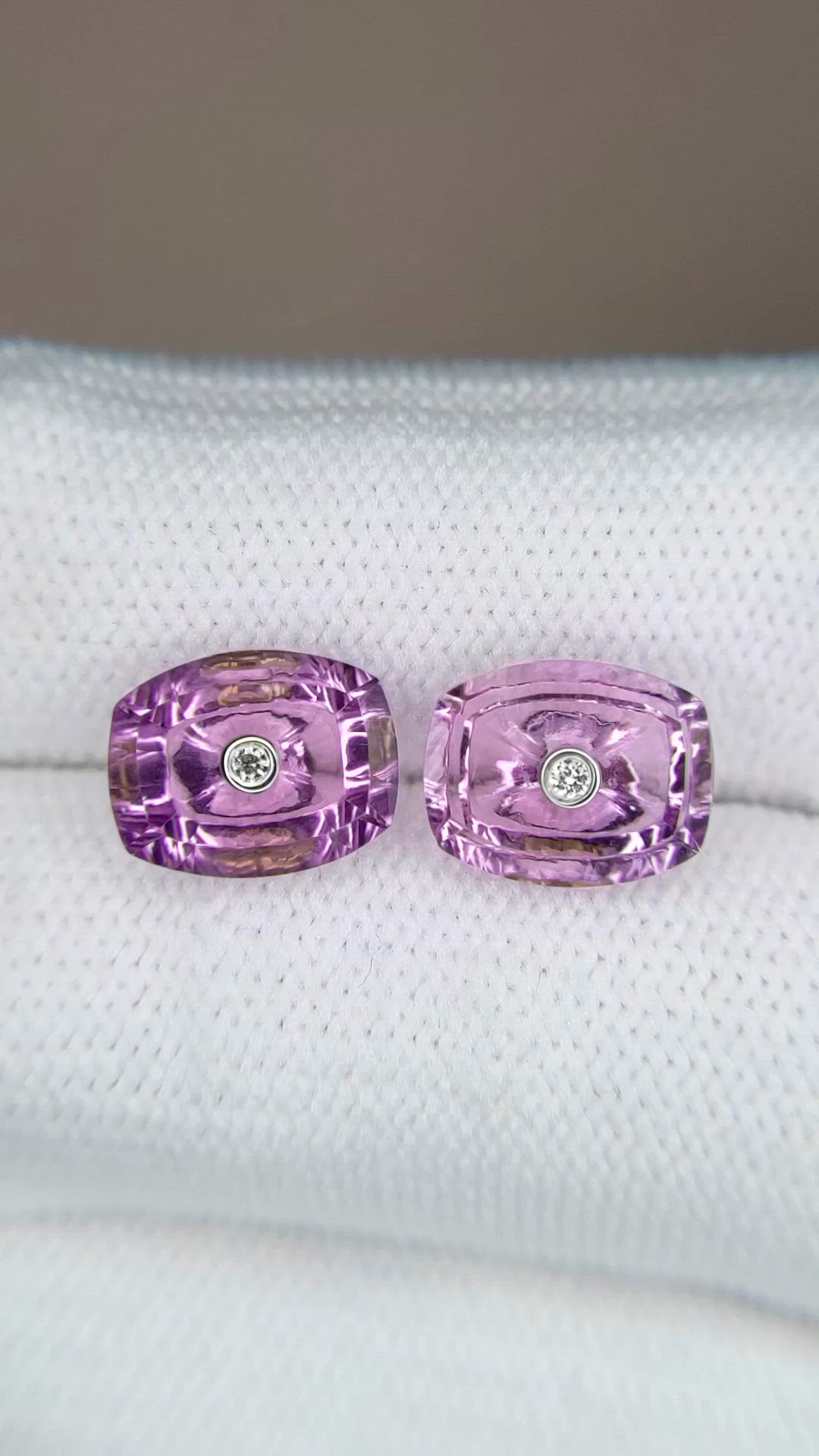 4.52&nbsp;Ct.Tw.Total Carat Weight Purple Amethyst Pair from Brazil Size Video