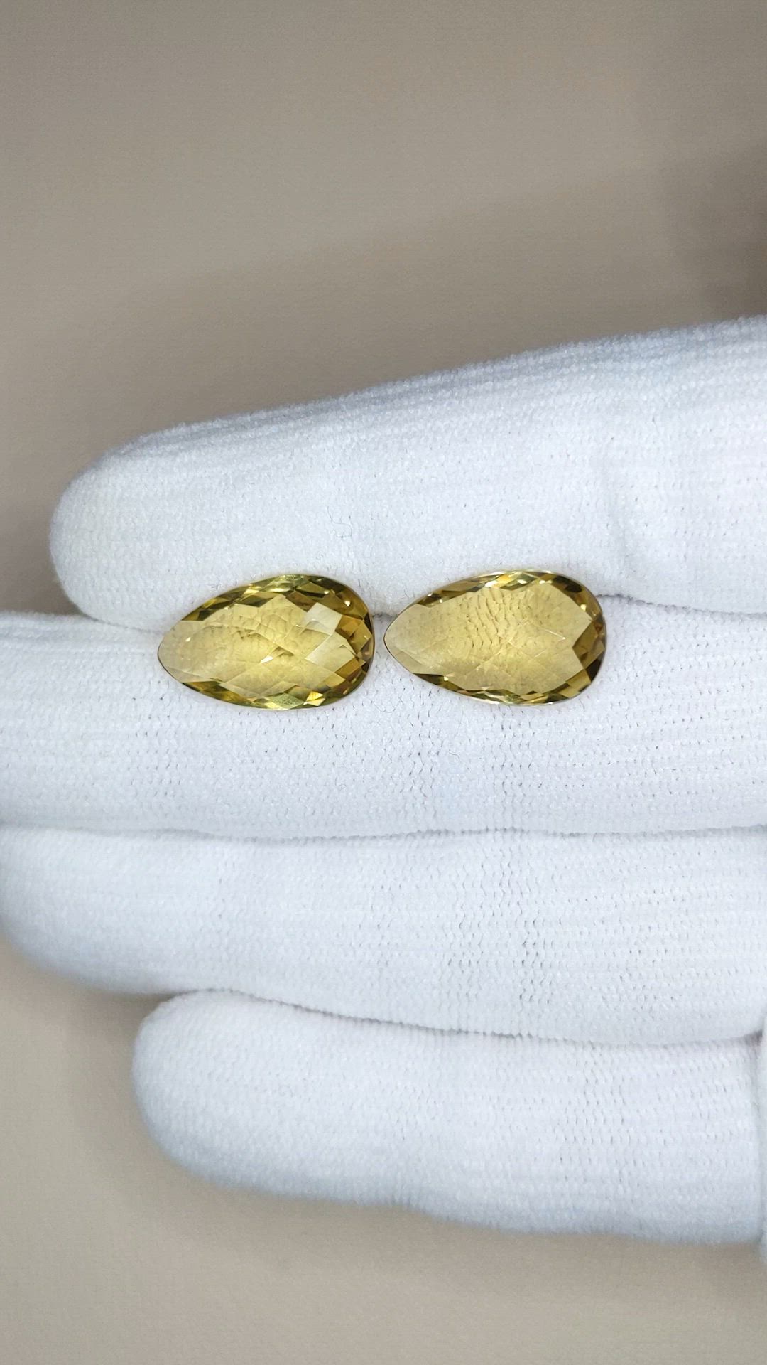 10.45&nbsp;Ct.Tw.Total Carat Weight Yellow Quartz Pair from Brazil Size Video