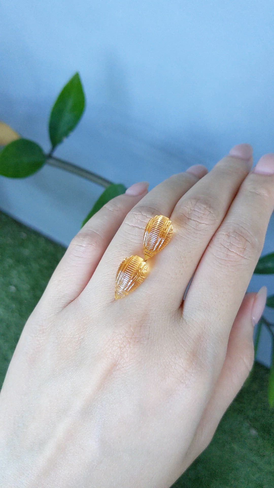 16.46&nbsp;Ct.Tw.Total Carat Weight Golden Citrine Pair from Brazil Size Video