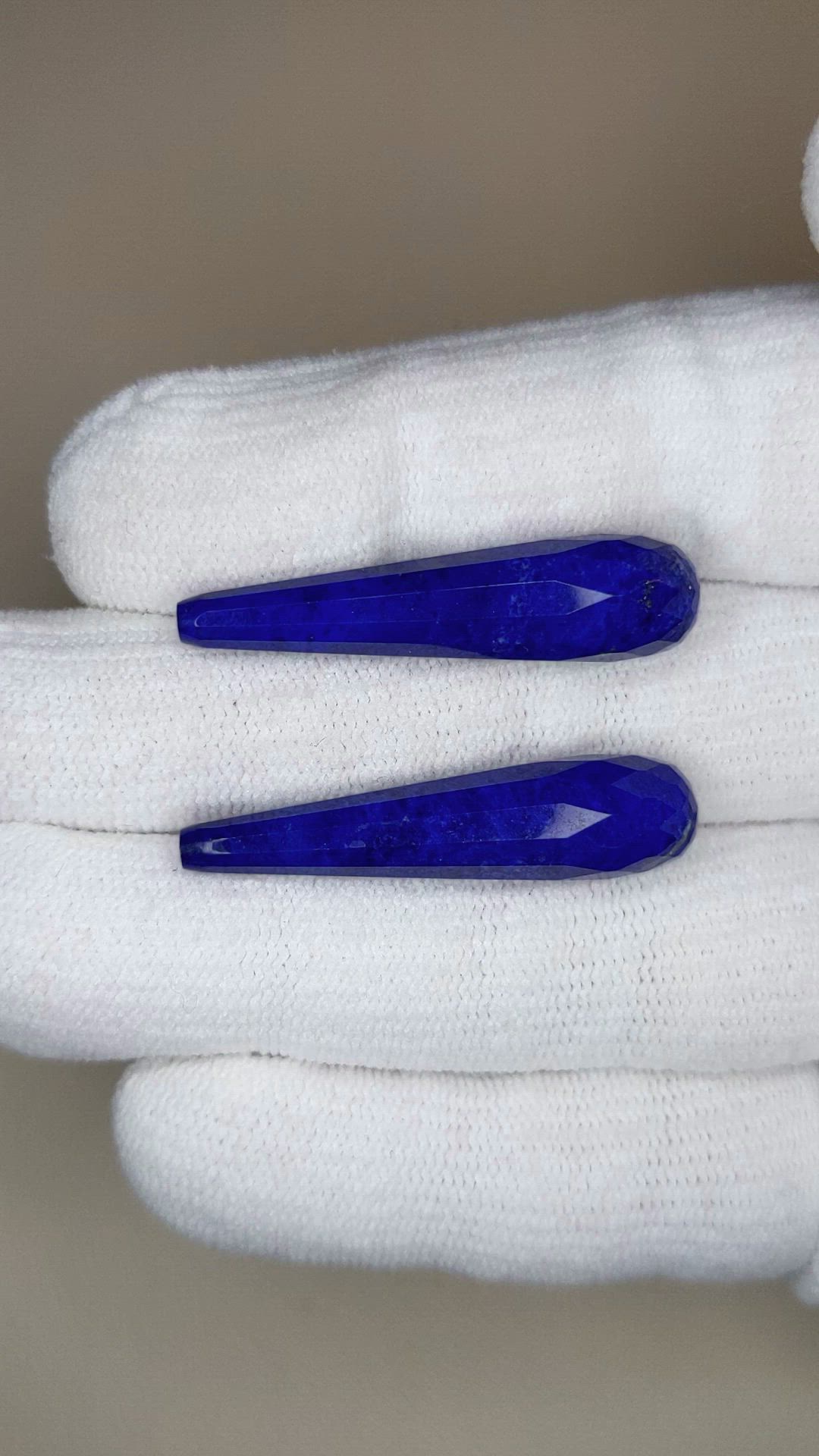 31.31&nbsp;Ct.Tw.Total Carat Weight Lapis Pair from Afghanistan Size Video