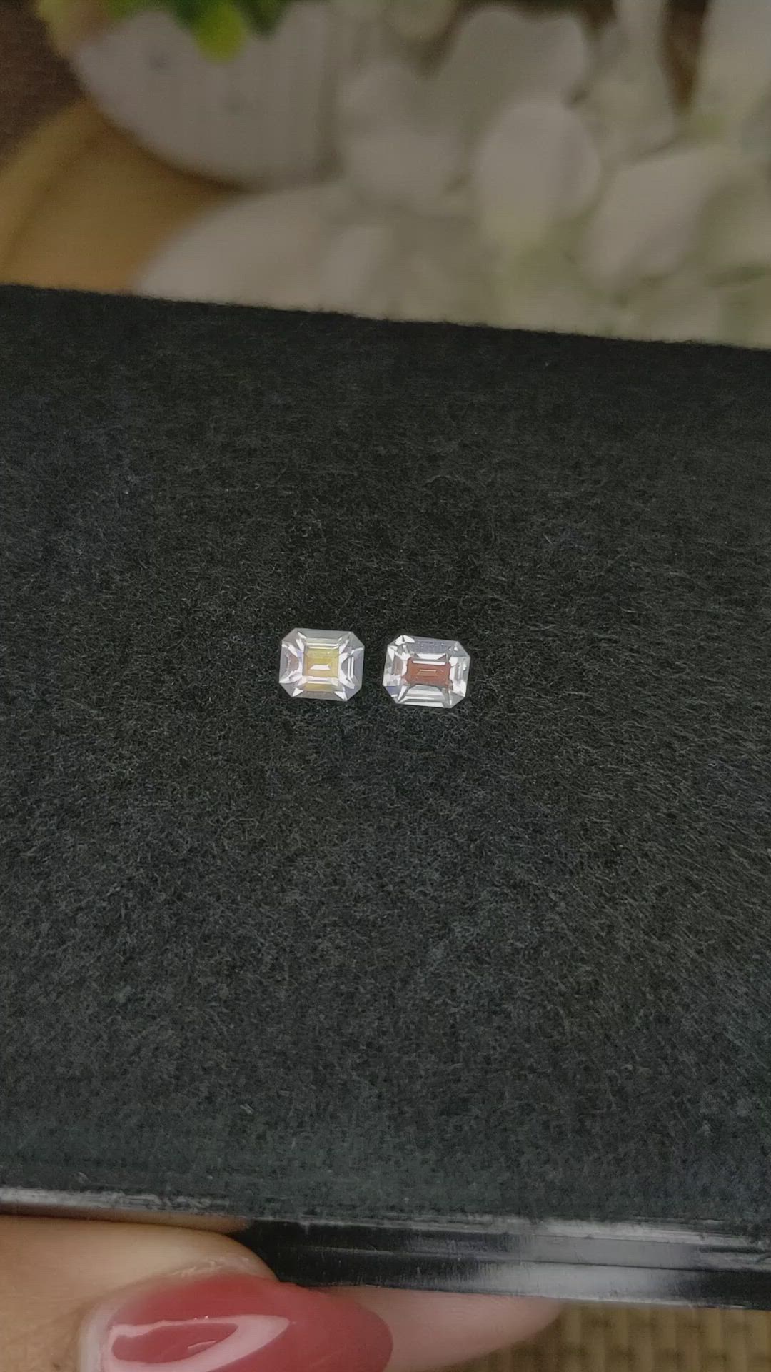 1.04 Ct.Tw.Total Carat Weight Rainbow Moonstone Pair from Ceylon (Sri Lanka) Size Video