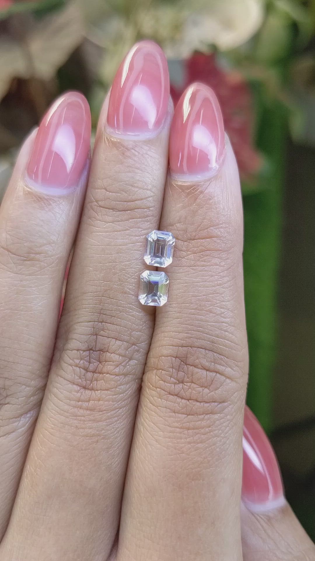1.04 Ct.Tw.Total Carat Weight Rainbow Moonstone Pair from Ceylon (Sri Lanka) Size Video