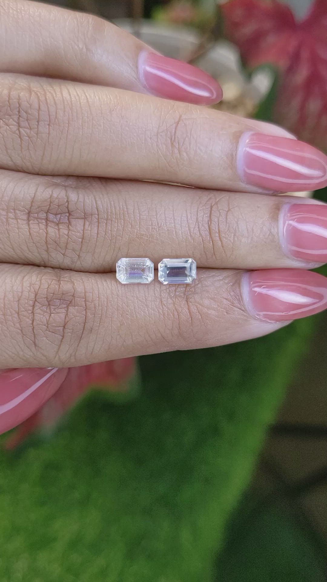 1.12 Ct.Tw.Total Carat Weight Rainbow Moonstone Pair from Ceylon (Sri Lanka) Size Video