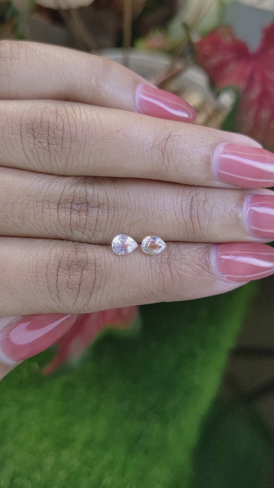 0.94&nbsp;Ct.Tw.Total Carat Weight Rainbow Moonstone Pair from Ceylon (Sri Lanka) Size Video