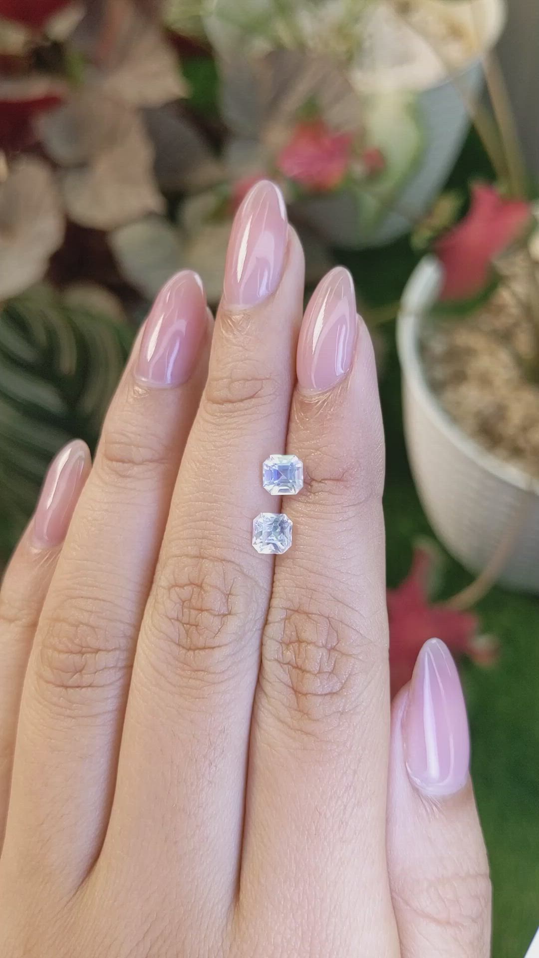 1.18 Ct.Tw.Total Carat Weight Rainbow Moonstone Pair from Ceylon (Sri Lanka) Size Video