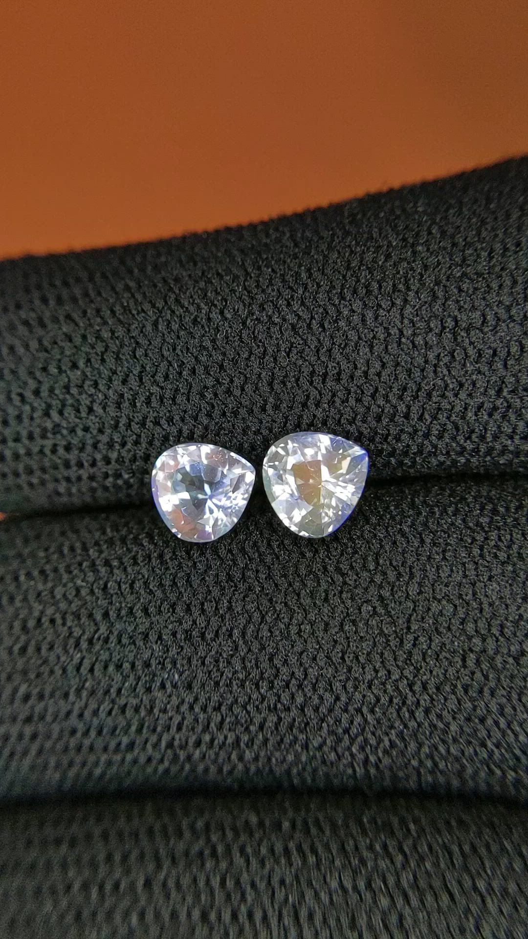 1.43&nbsp;Ct.Tw.Total Carat Weight Rainbow Moonstone Pair from Ceylon (Sri Lanka) Size Video