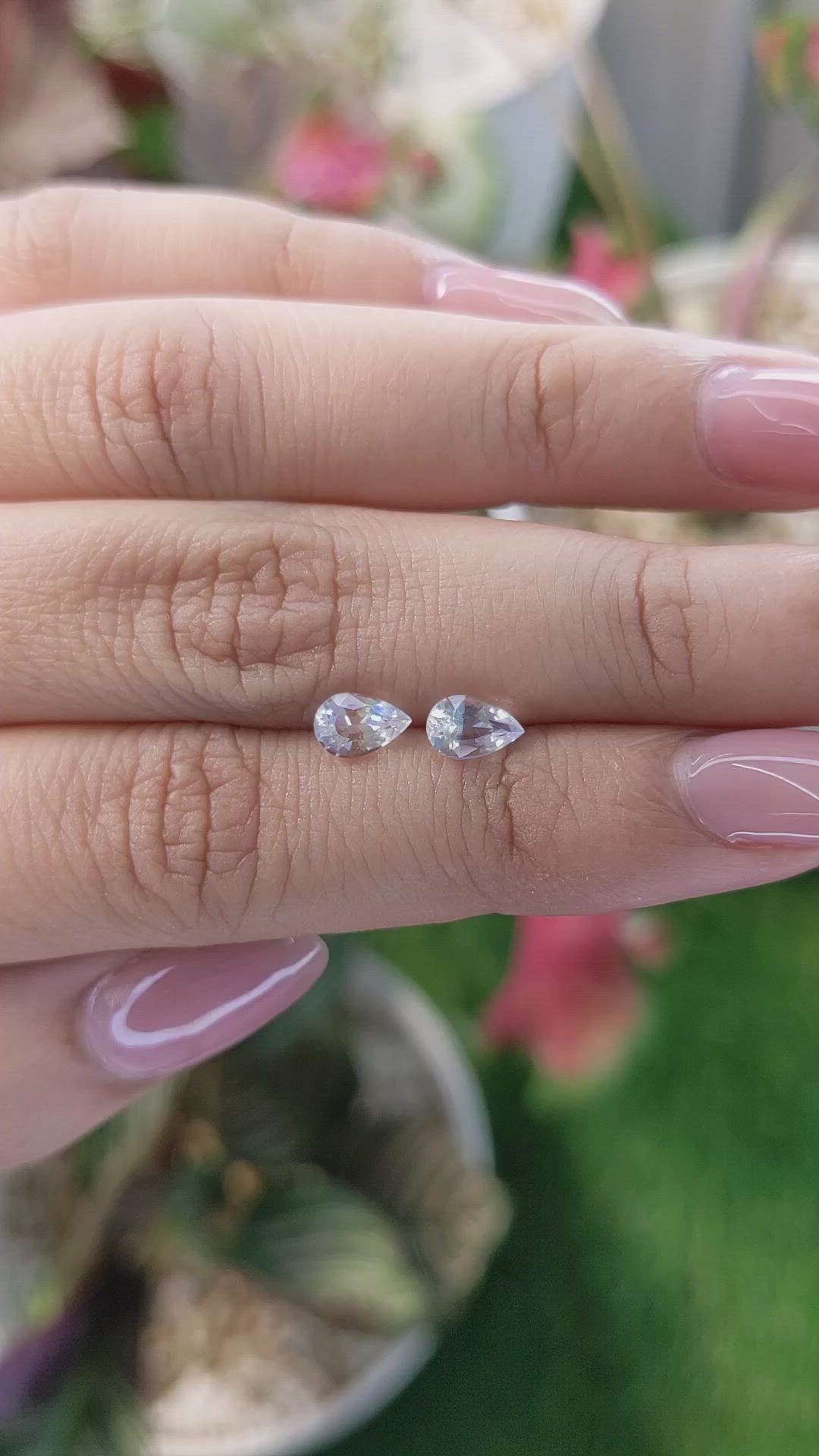 0.94&nbsp;Ct.Tw.Total Carat Weight Rainbow Moonstone Pair from Ceylon (Sri Lanka) Size Video