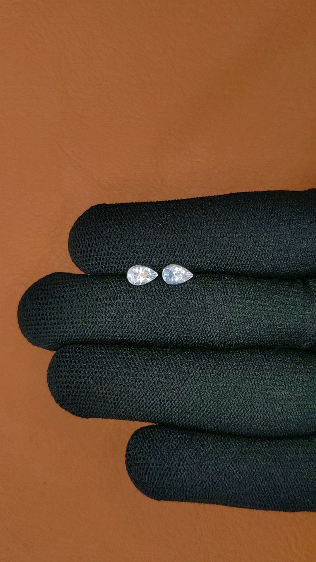 0.94&nbsp;Ct.Tw.Total Carat Weight Rainbow Moonstone Pair from Ceylon (Sri Lanka) Size Video