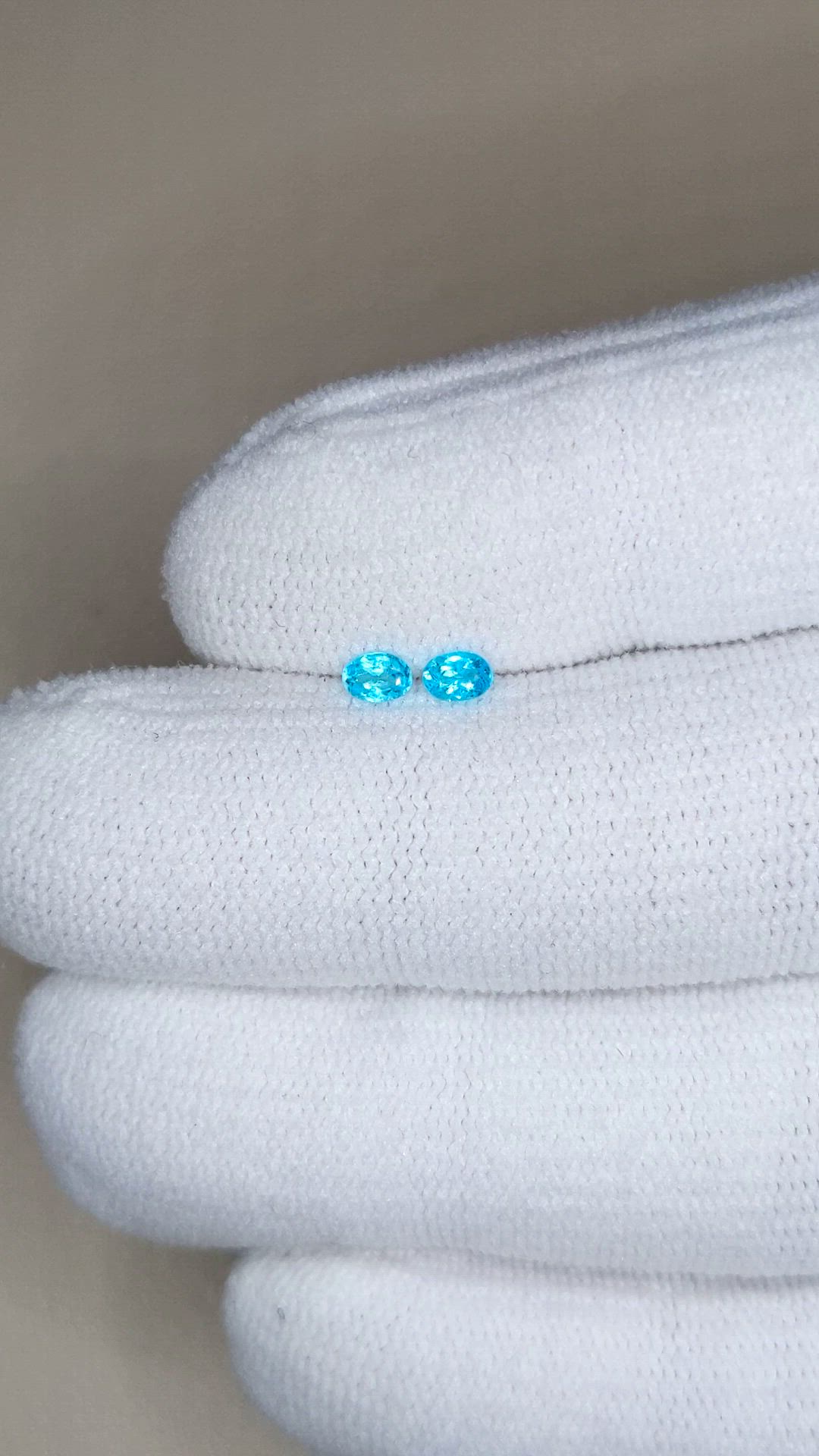 0.22&nbsp;Ct.Tw.Total Carat Weight Blue Paraiba Tourmaline Pair from Brazil Size Video