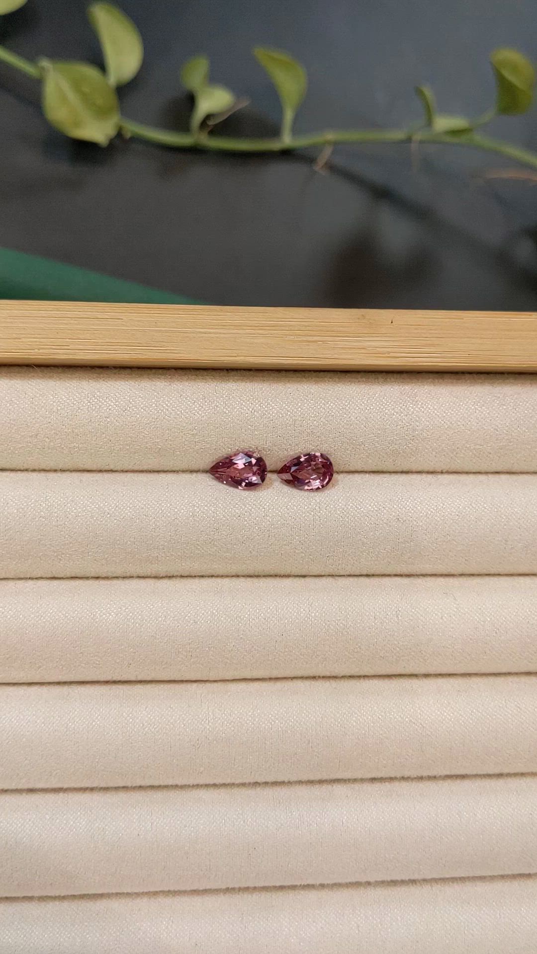 2.37&nbsp;Ct.Tw.Total Carat Weight Reddish Pink Spinel Pair from Burma (Myanmar) Size Video