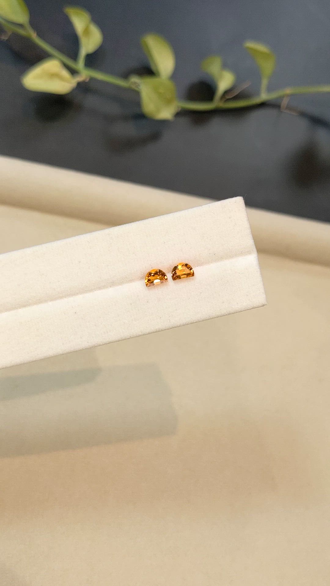 0.57&nbsp;Ct.Tw.Total Carat Weight Orange Citrine Pair from Brazil Size Video