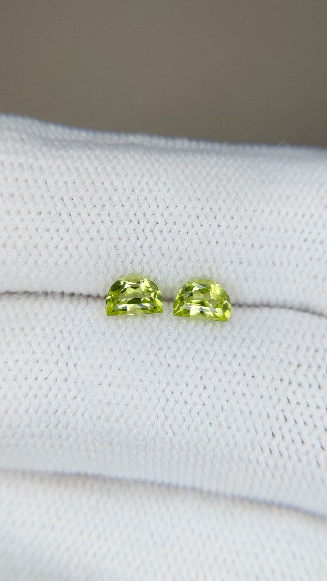 0.73 Ct.Tw.Total Carat Weight Green (Lime Green) Peridot Pair from Burma (Myanmar) Size Video