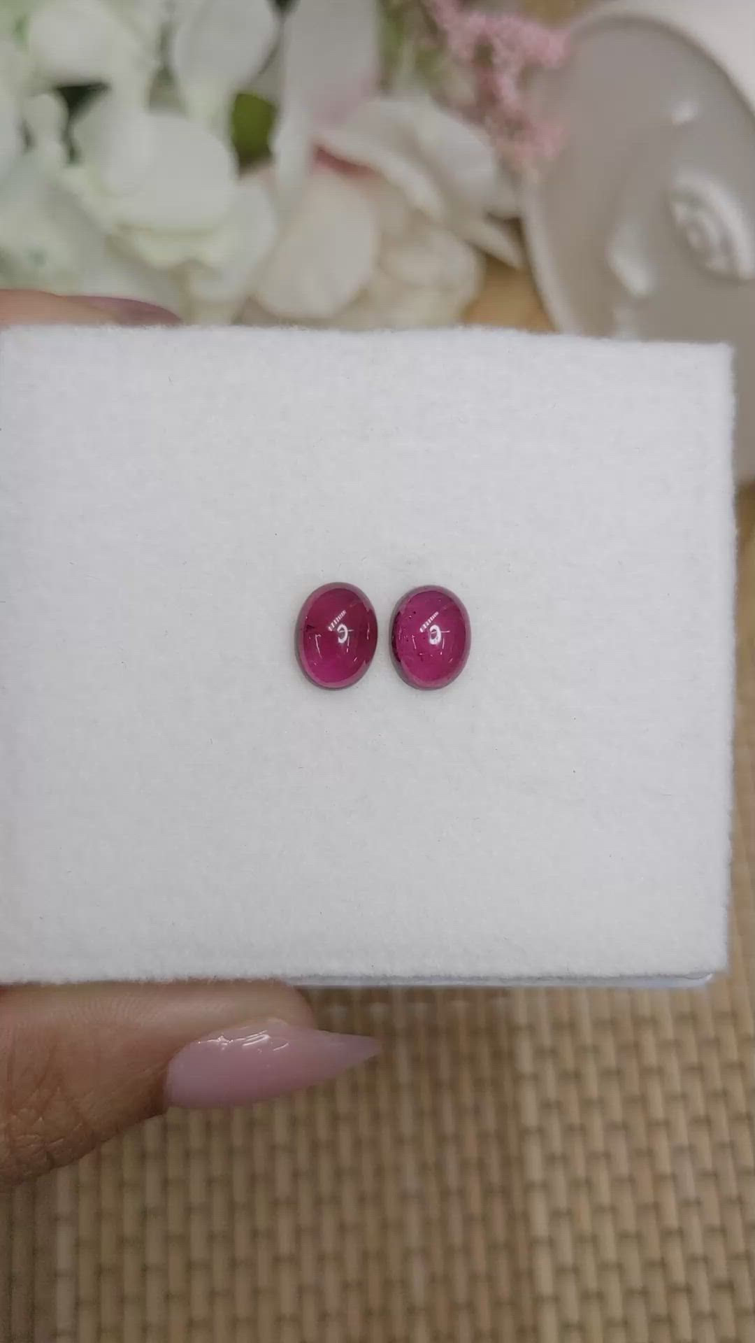 5.37 Ct.Tw.Total Carat Weight Pinkish Purple Cabochon Rhodolite Garnet Pair from Ceylon (Sri Lanka) Size Video