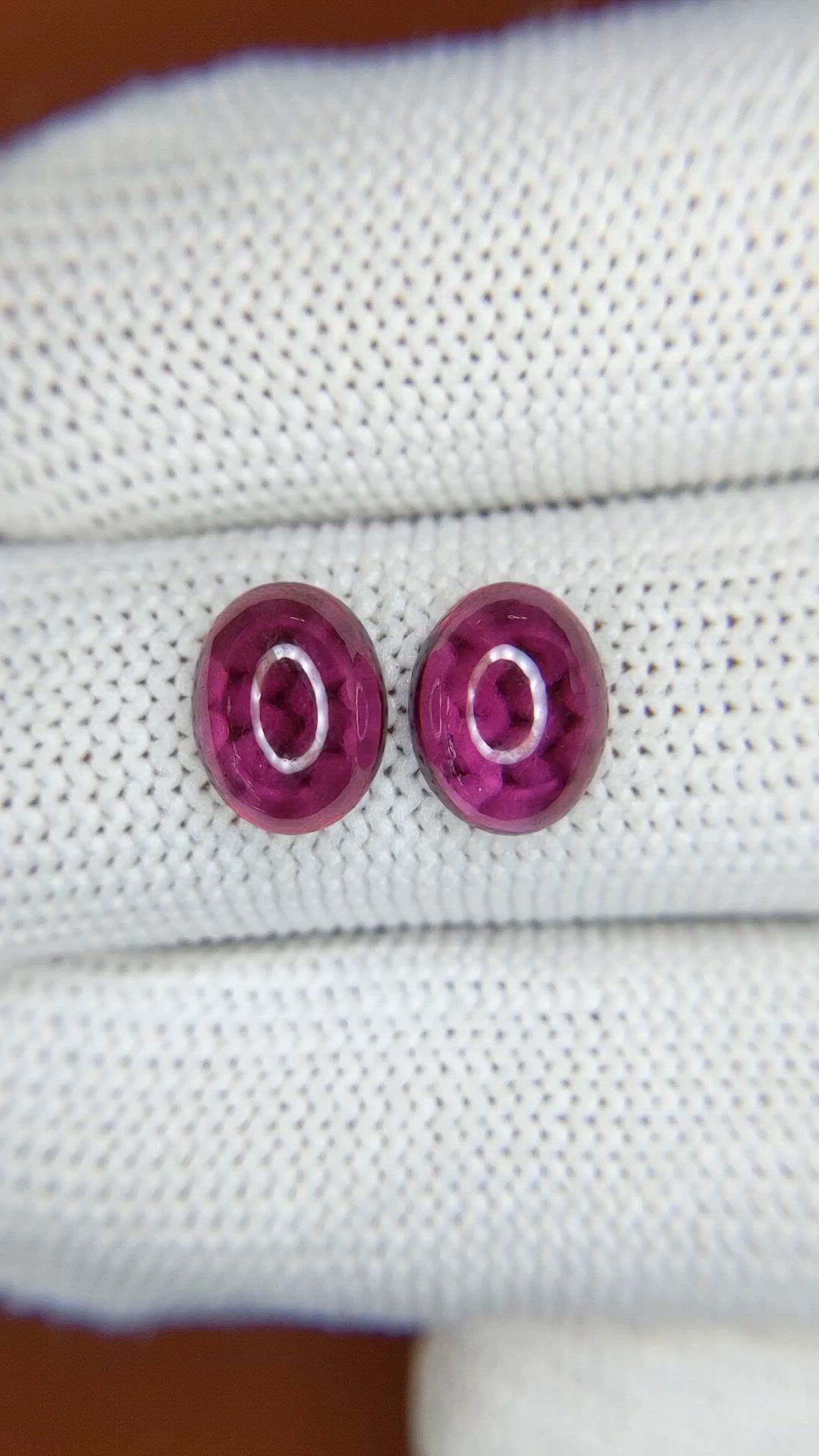 4.74&nbsp;Ct.Tw.Total Carat Weight Pinkish Purple Cabochon Rhodolite Garnet Pair from Ceylon (Sri Lanka) Size Video