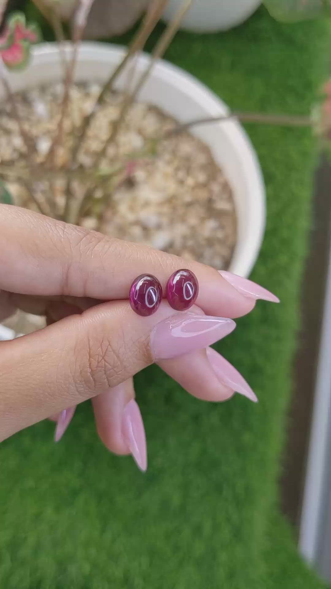 4.92&nbsp;Ct.Tw.Total Carat Weight Pinkish Purple Cabochon Rhodolite Garnet Pair from Ceylon (Sri Lanka) Size Video